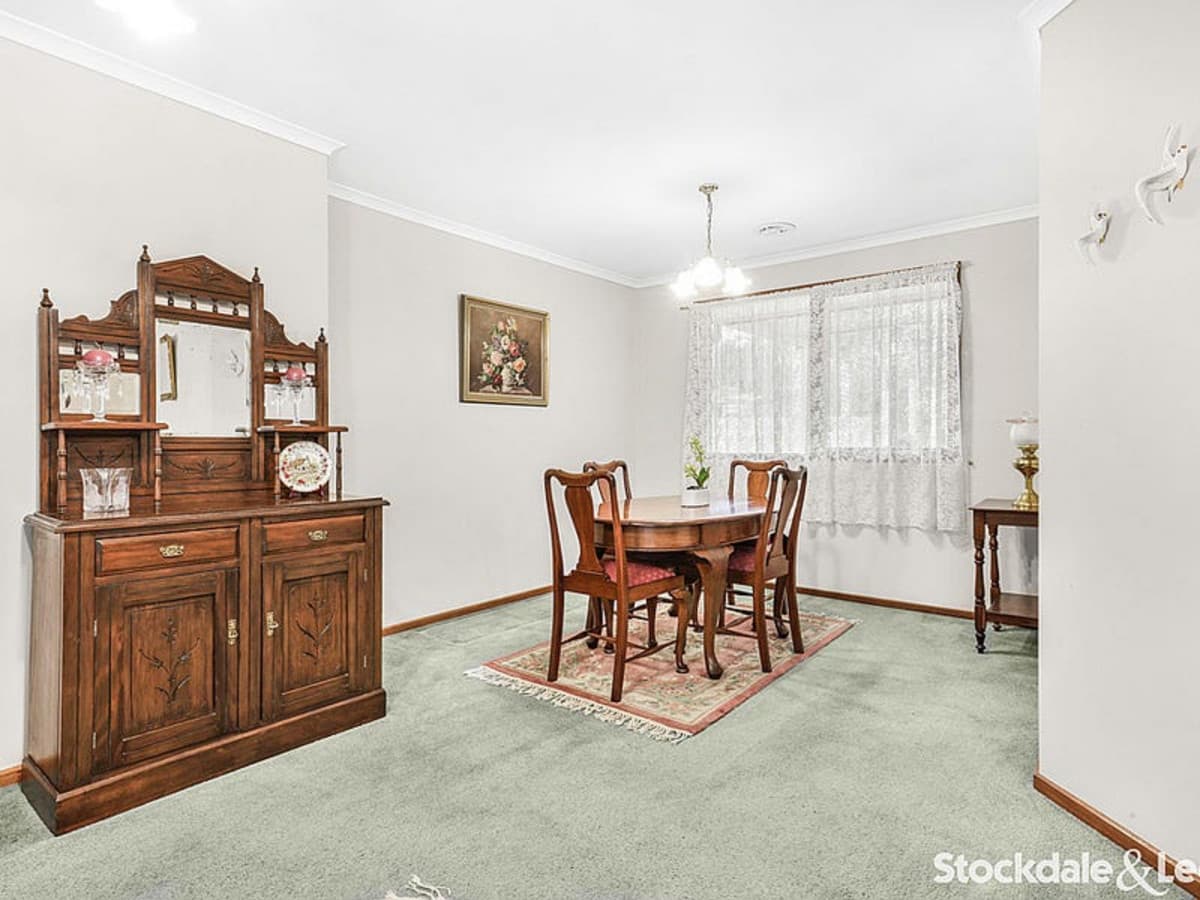 18 Balmoral Way, PAKENHAM VIC 3810, Pakenham - Thumbnail 3