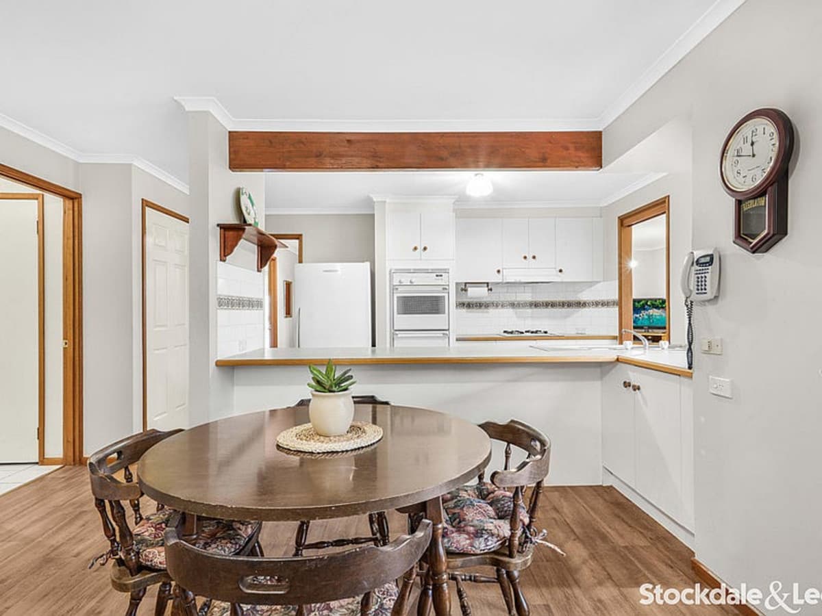 18 Balmoral Way, PAKENHAM VIC 3810, Pakenham - Thumbnail 7