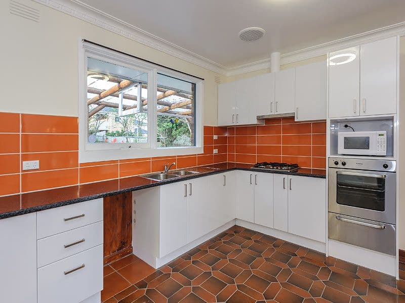 13 Spence Street, BURWOOD VIC 3125, Burwood - Thumbnail 2
