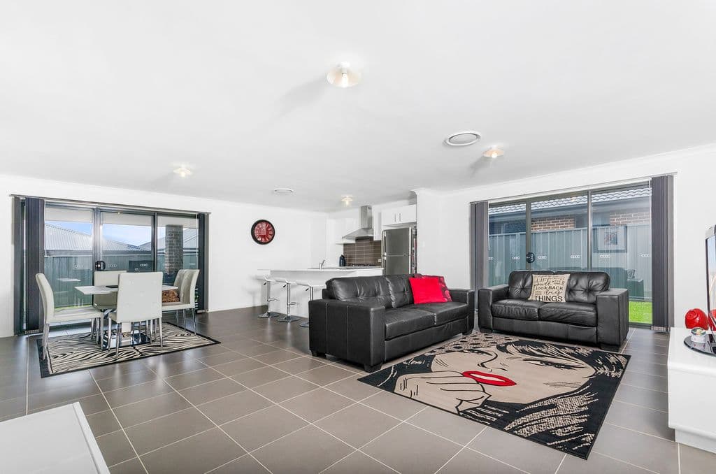 39 Flemmings Crescent, Horsley NSW 2530, Horsley - Thumbnail 4