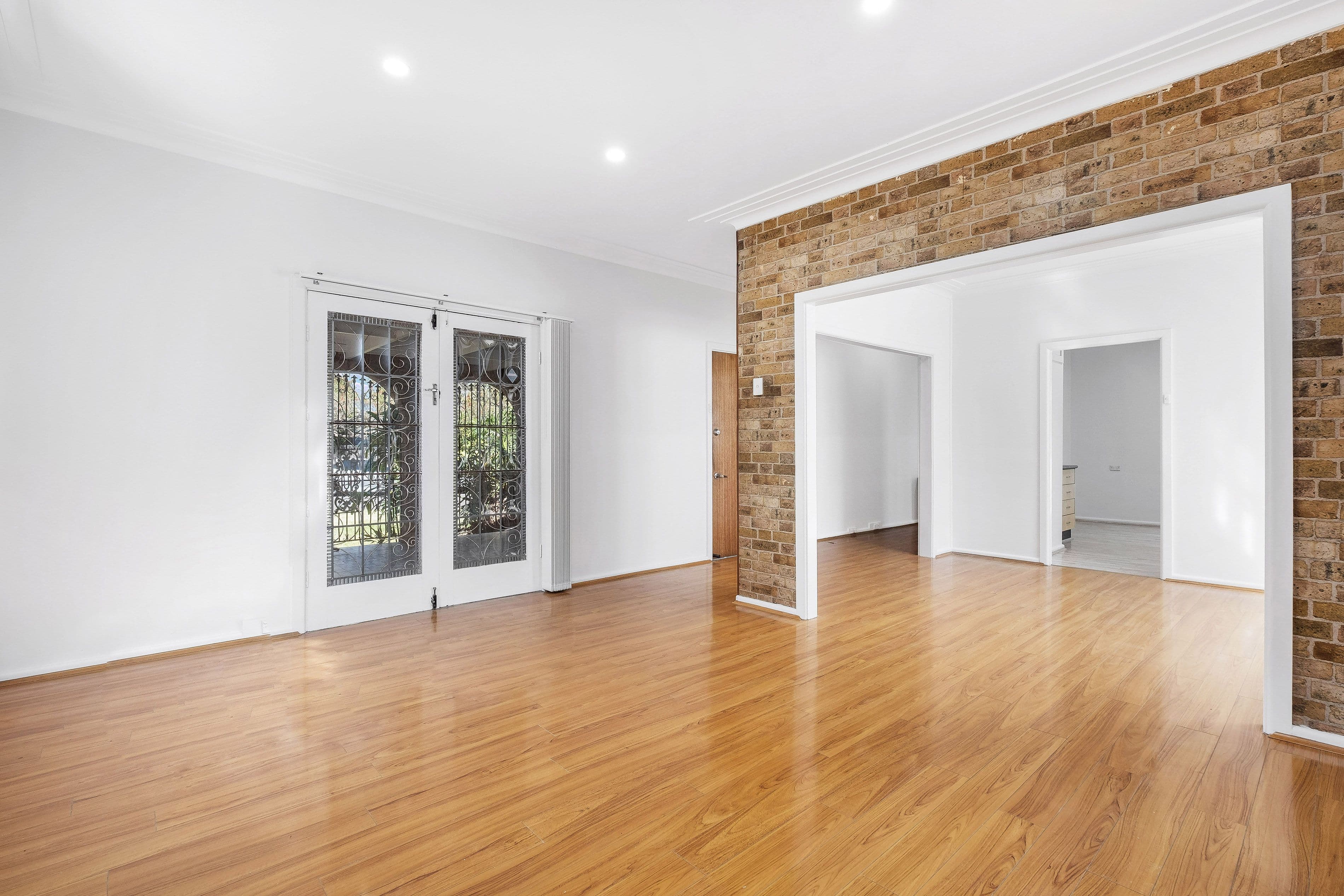 206 Auburn Road, Yagoona NSW 2199, Yagoona - Thumbnail 2
