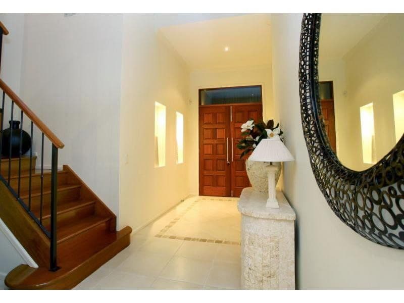 8 Parklane Terrace, Sovereign Islands QLD 4216, Sovereign Islands - Thumbnail 4