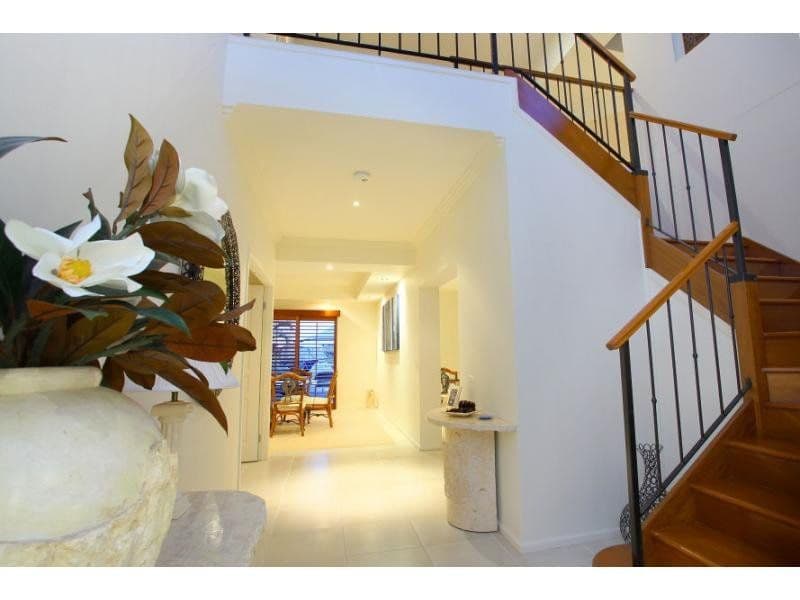 8 Parklane Terrace, Sovereign Islands QLD 4216, Sovereign Islands - Thumbnail 5