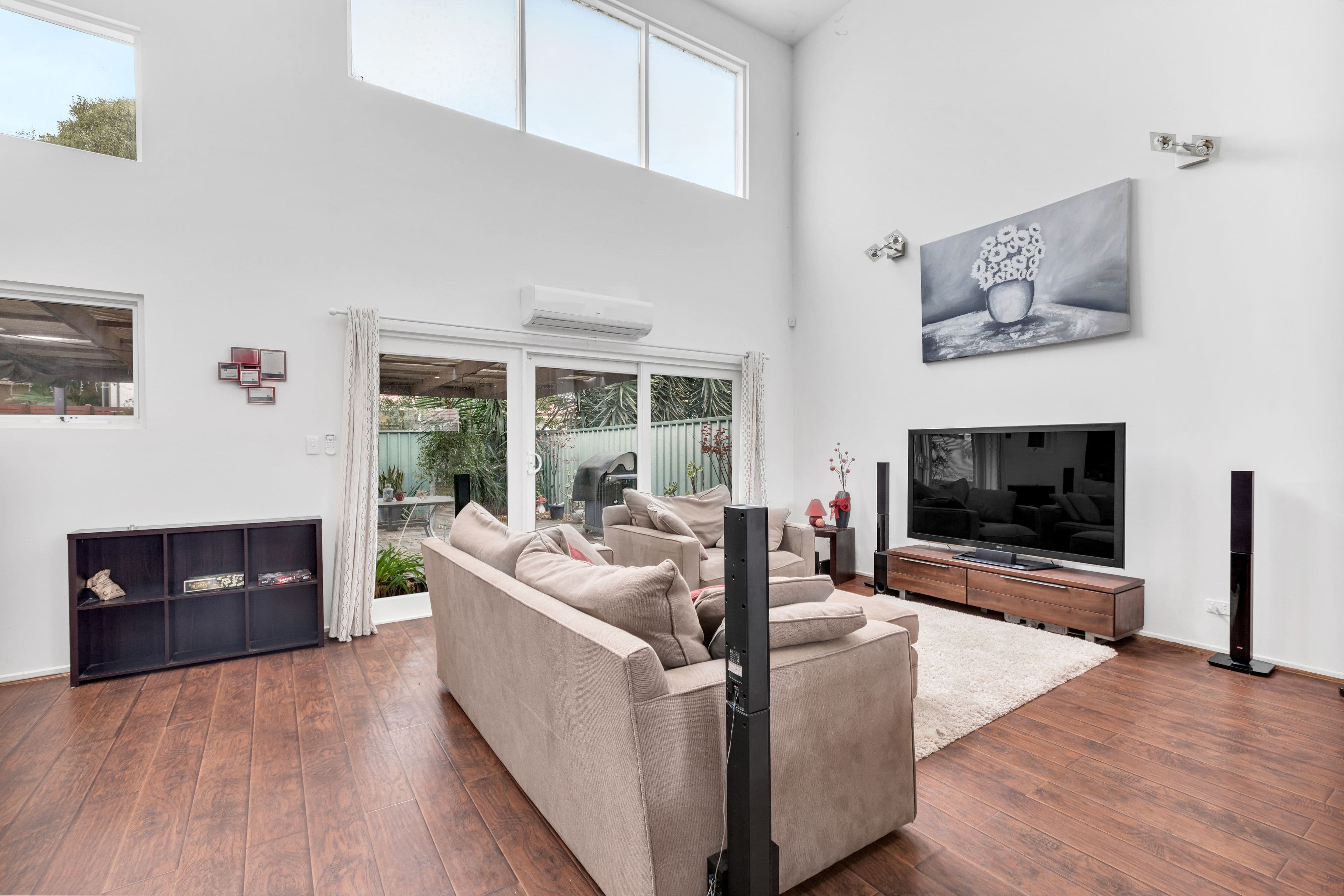 8 Wharfdale Lane, Mawson Lakes SA 5095, Mawson Lakes - Thumbnail 2