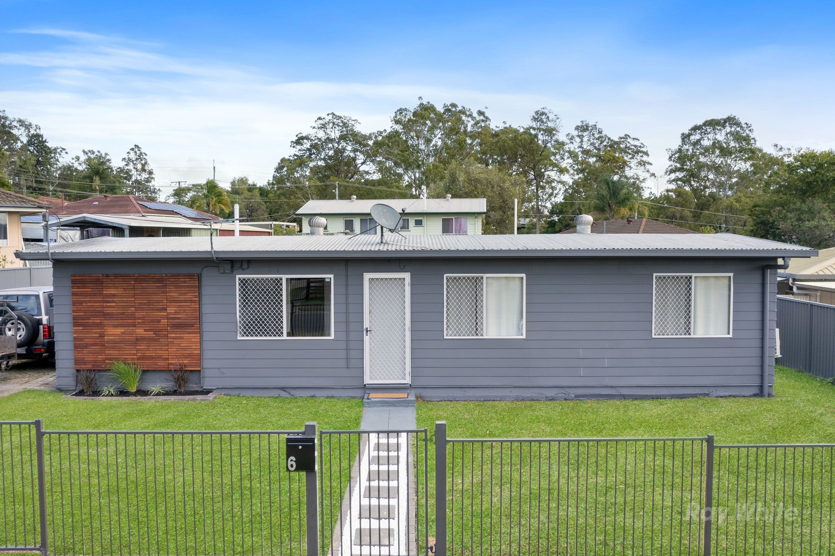 6 Dampier Avenue, Eagleby QLD 4207, Eagleby - Image 1