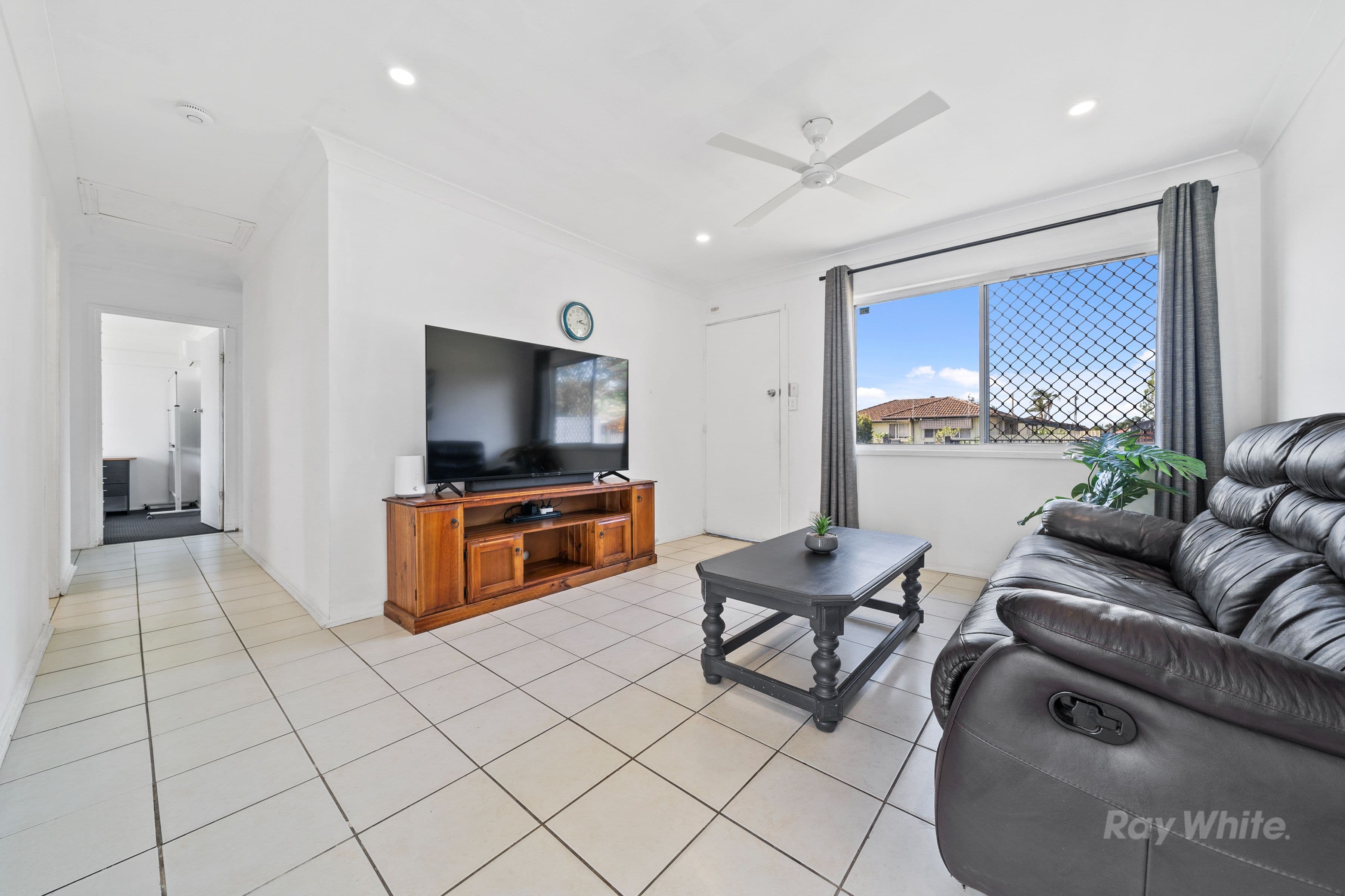 6 Dampier Avenue, Eagleby QLD 4207, Eagleby - Thumbnail 6