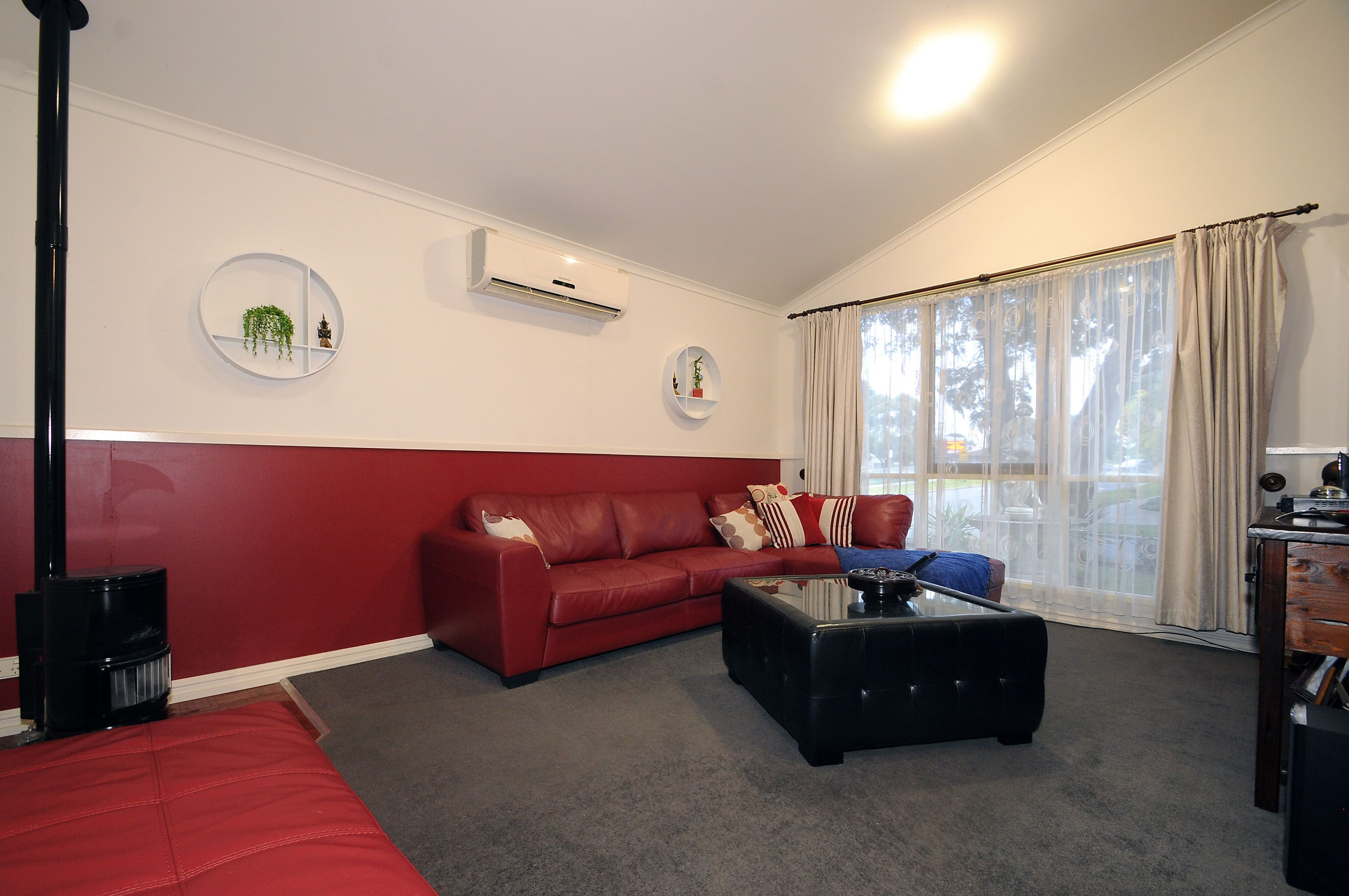 2 Carrington Crescent, Carrum Downs VIC 3201, Carrum Downs - Thumbnail 2