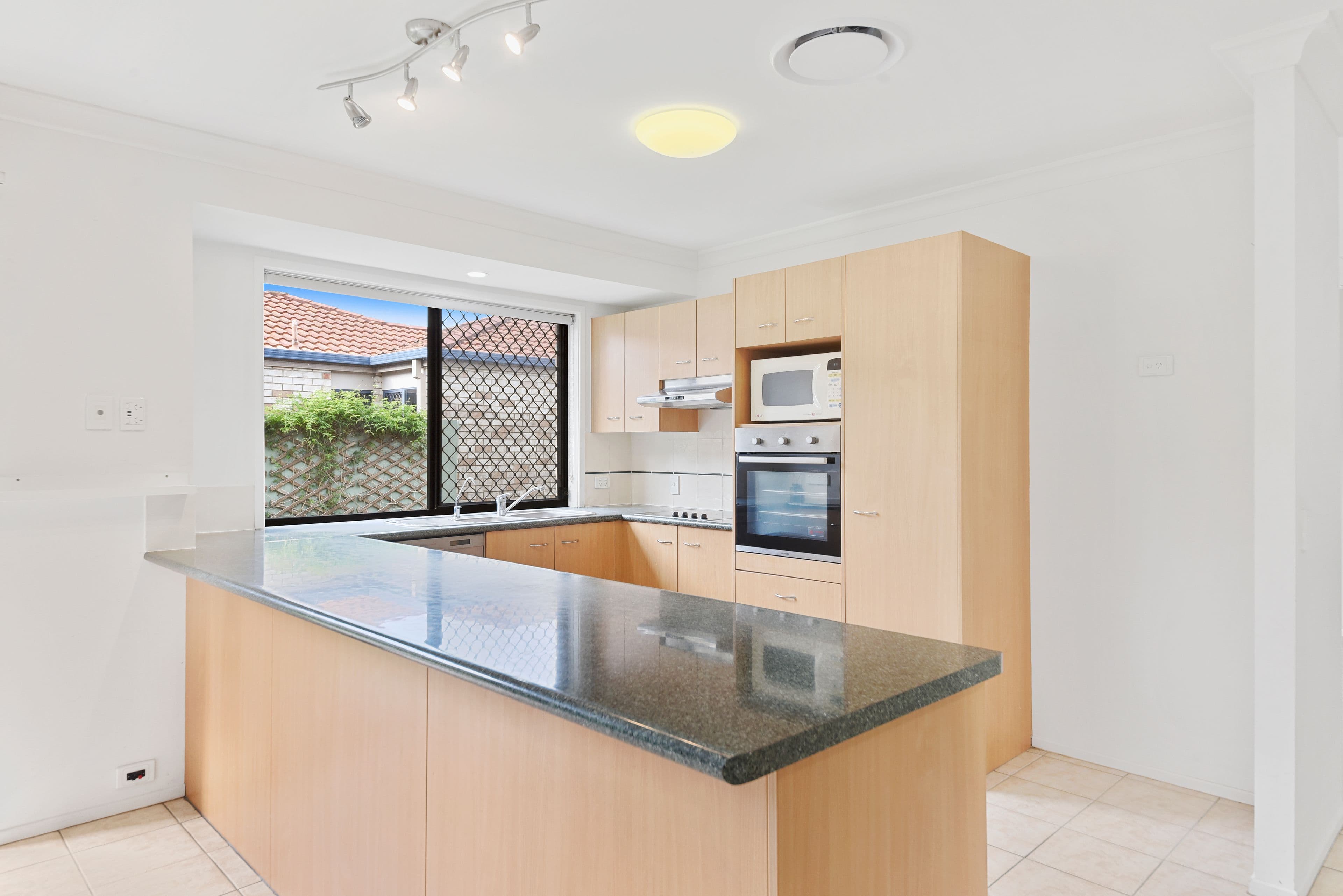 11 Eucalypt Place, Bracken Ridge QLD 4017, Bracken Ridge - Thumbnail 3