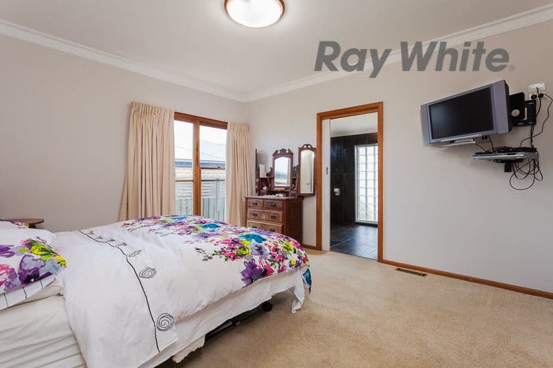32 Eramosa Road East, Somerville VIC 3912, Somerville - Thumbnail 8