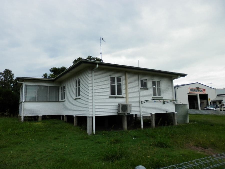 7 Lobley Street, Ipswich QLD 4305, Ipswich - Thumbnail 4