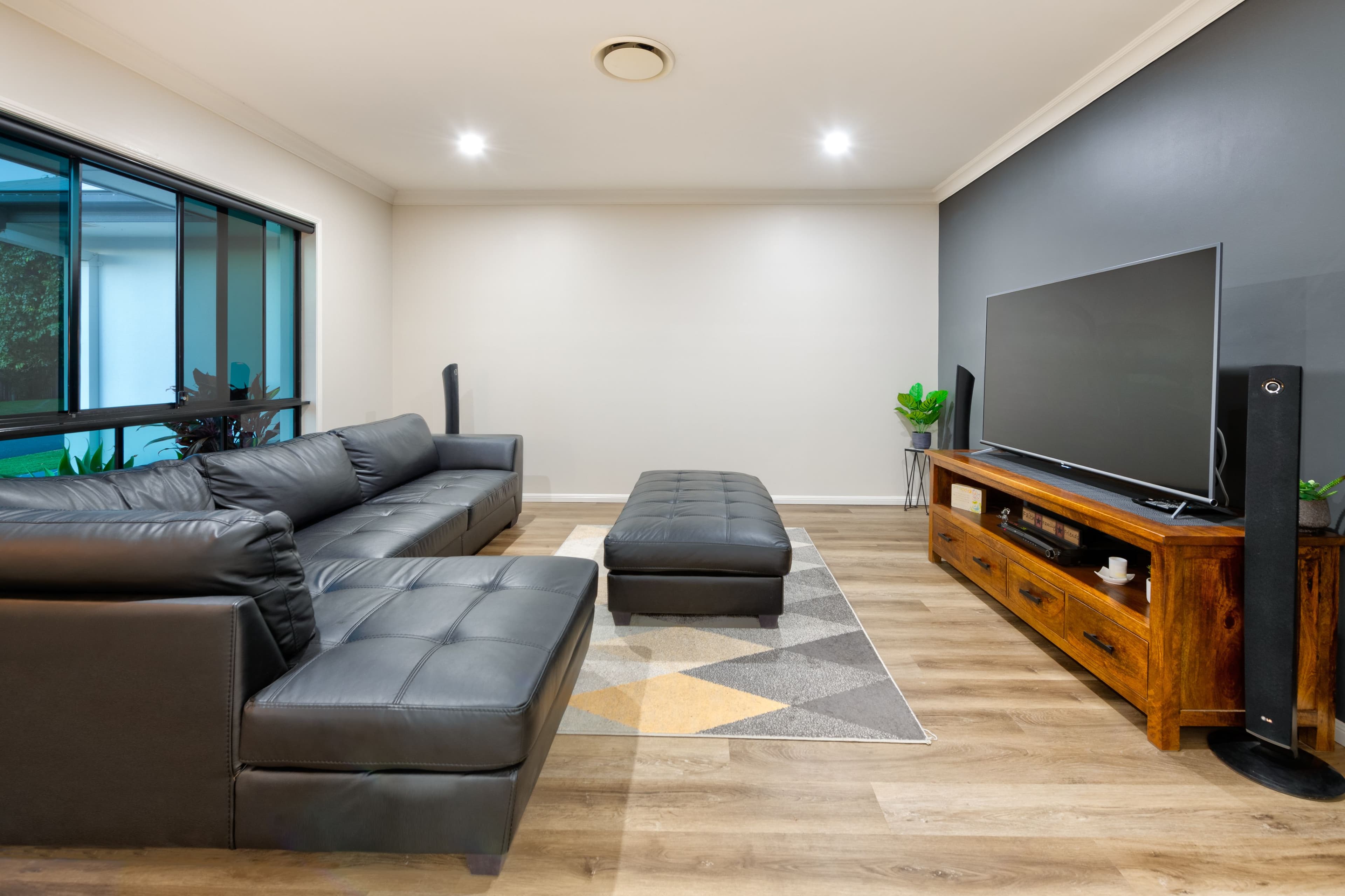 1 Fidelis Place, Coomera QLD 4209, Coomera - Thumbnail 5