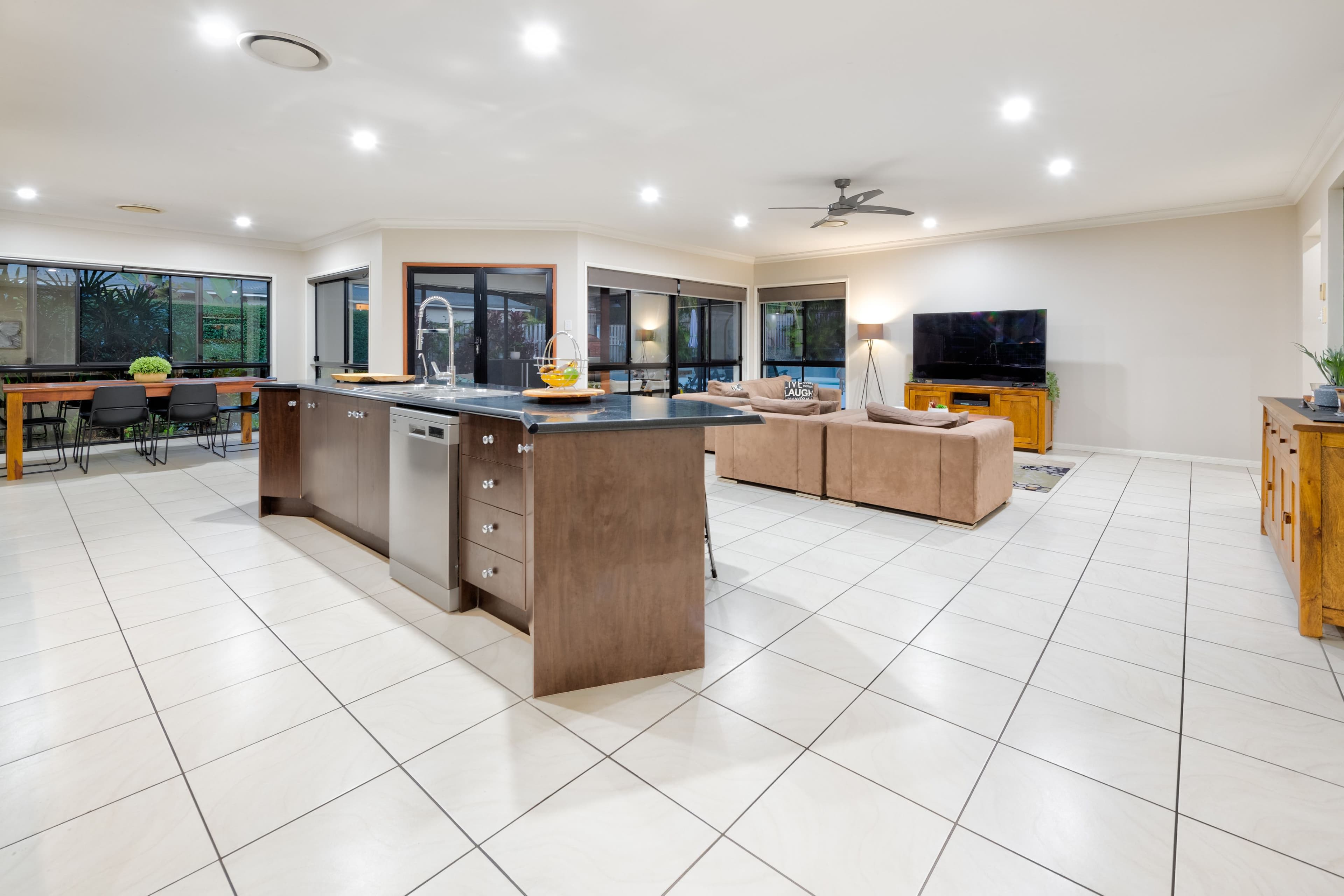1 Fidelis Place, Coomera QLD 4209, Coomera - Thumbnail 7