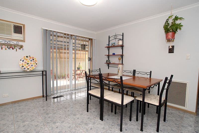 6 Bourke Crescent, HOPPERS CROSSING VIC 3029, Hoppers Crossing - Thumbnail 4