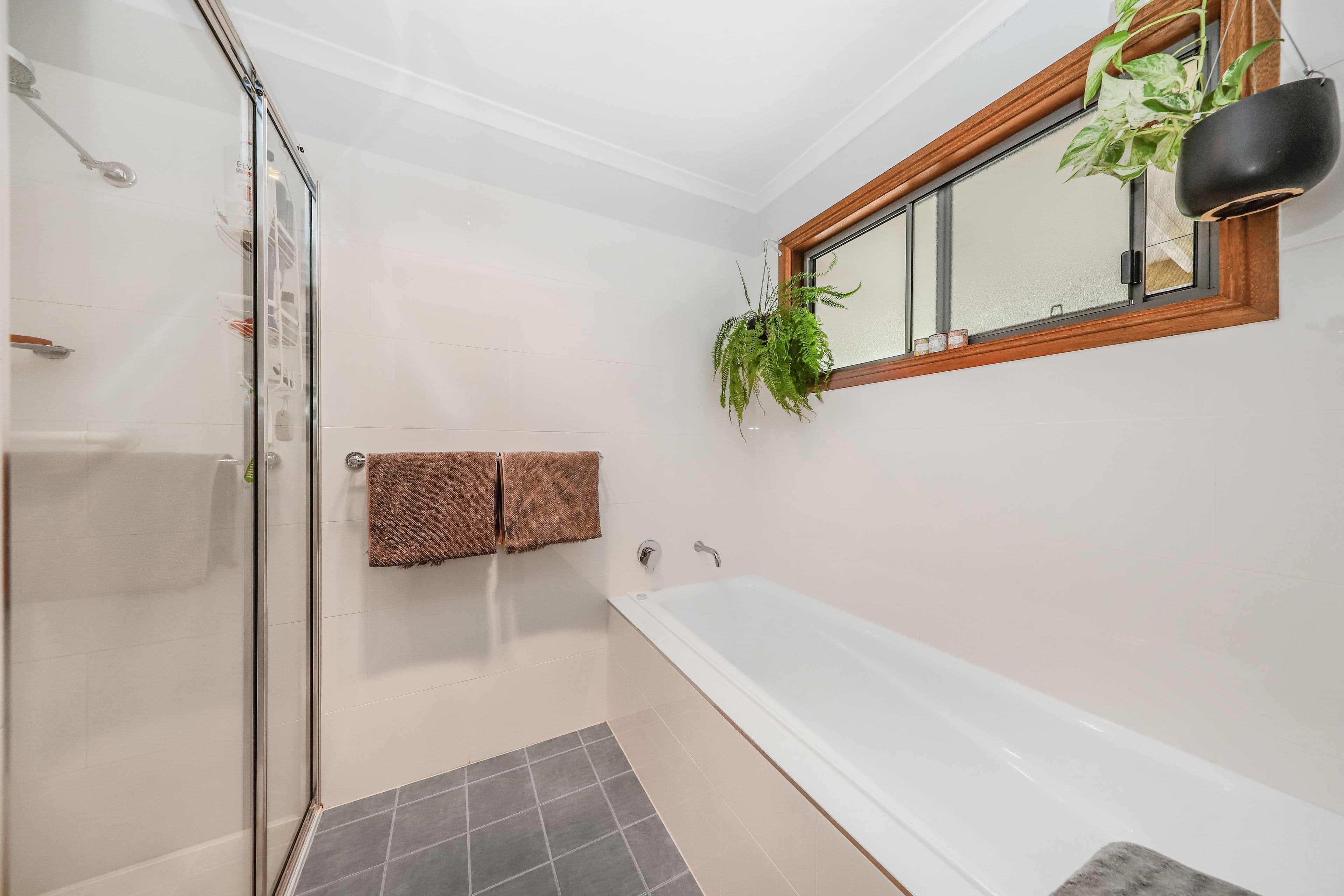 10 Booral Avenue, Tumut NSW 2720, Tumut - Thumbnail 8