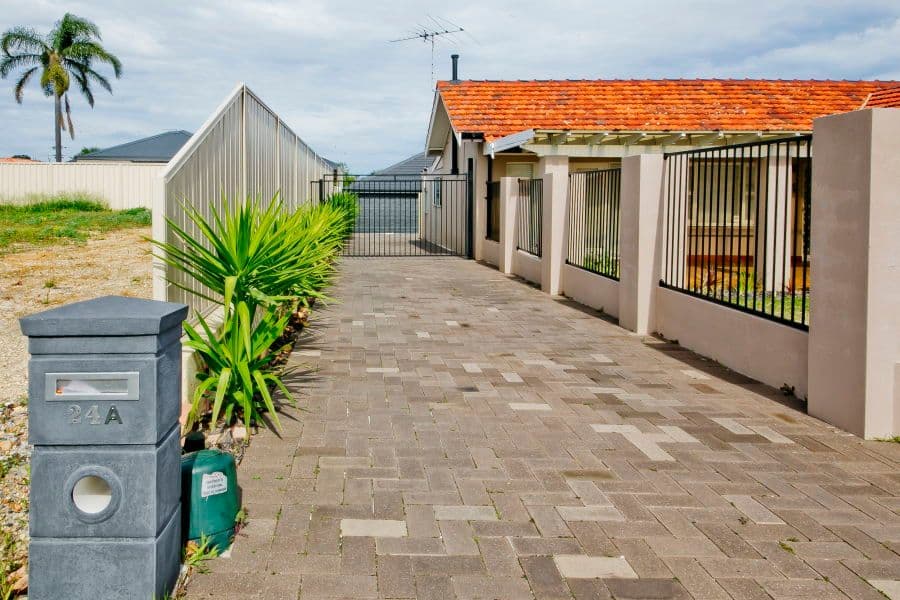 24a Michael Street, YOKINE WA 6060, Yokine - Thumbnail 2