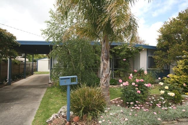 7 Shamrock Avenue, COWES VIC 3922, Cowes - Image 1