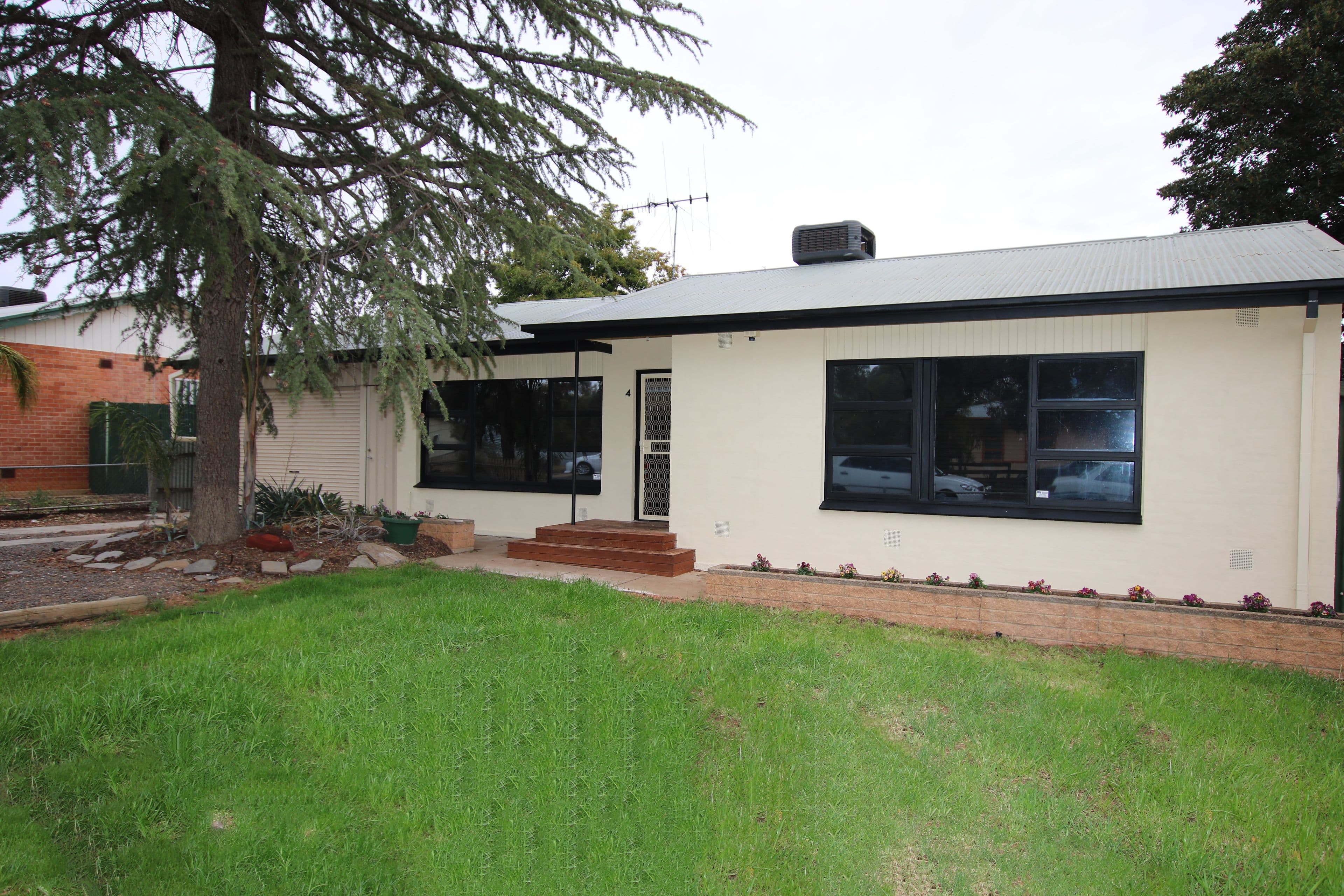 4 Obst Street, Berri SA 5343, Berri - Image 1