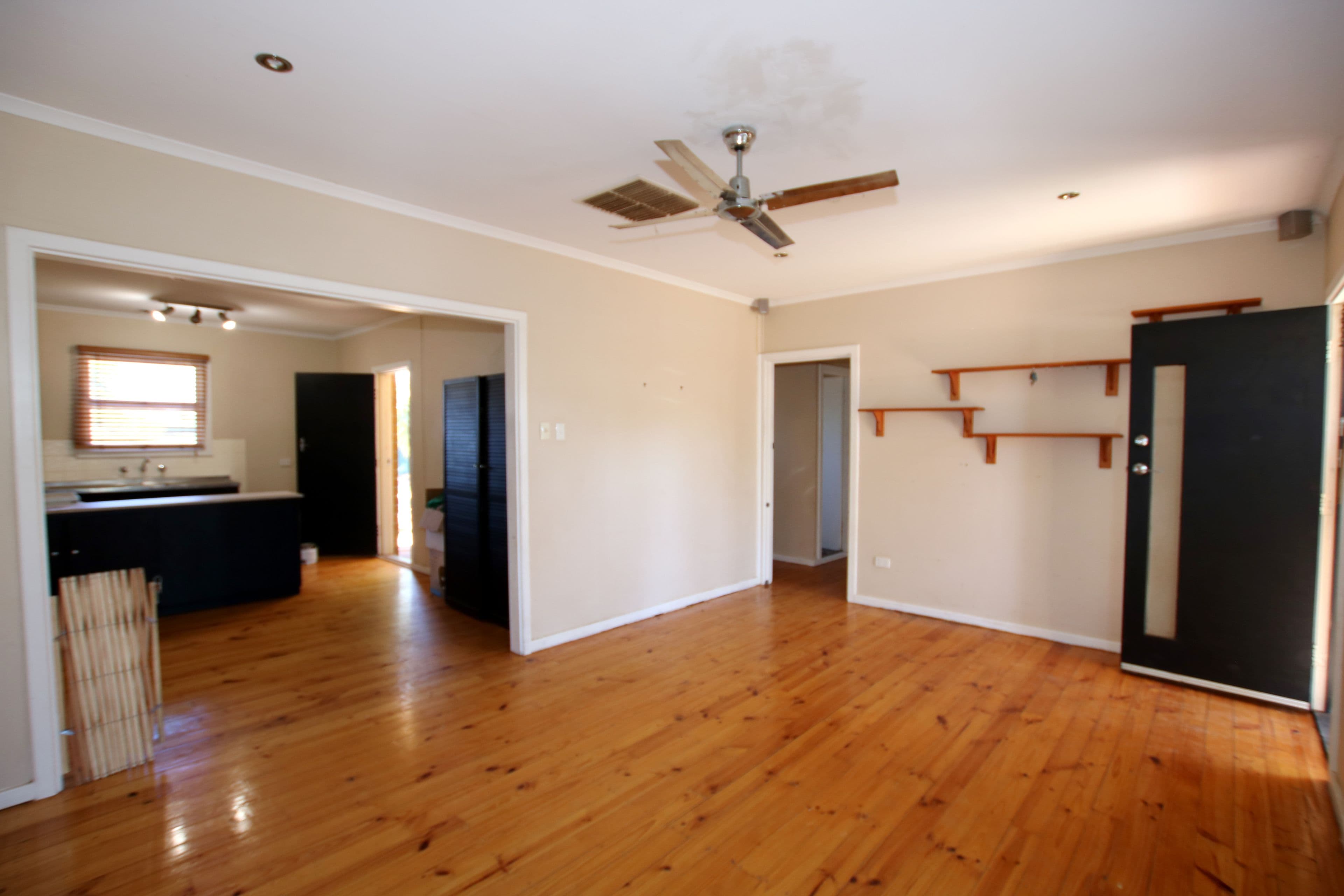 4 Obst Street, Berri SA 5343, Berri - Thumbnail 3
