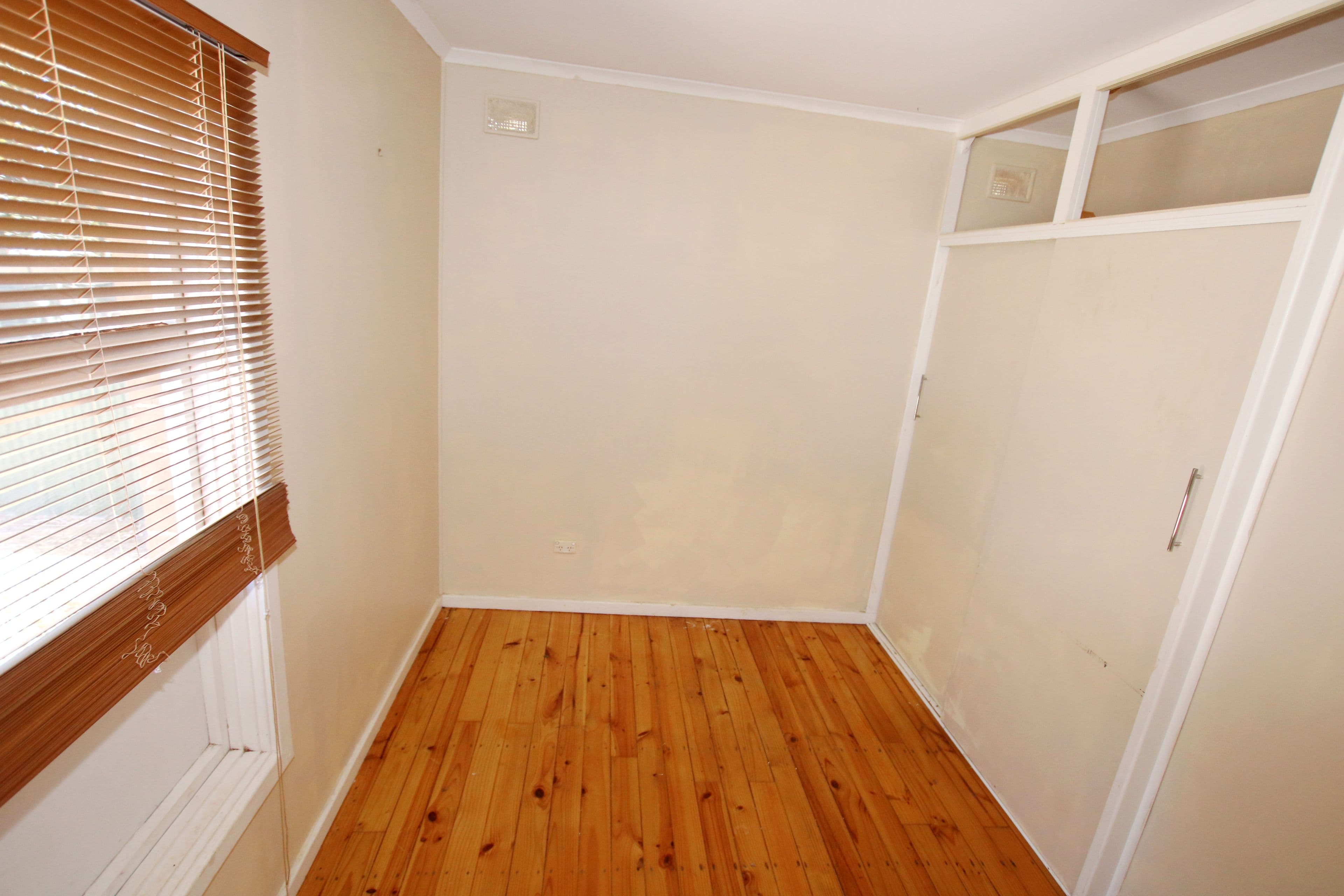 4 Obst Street, Berri SA 5343, Berri - Thumbnail 7