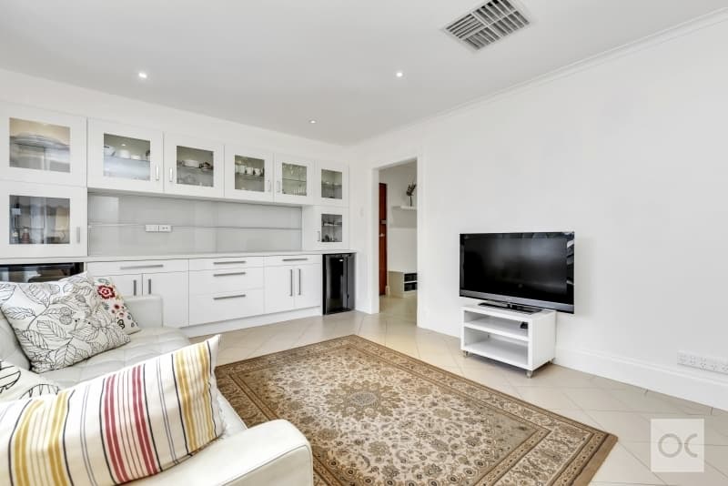 7 Darling Street, Valley View - Thumbnail 2
