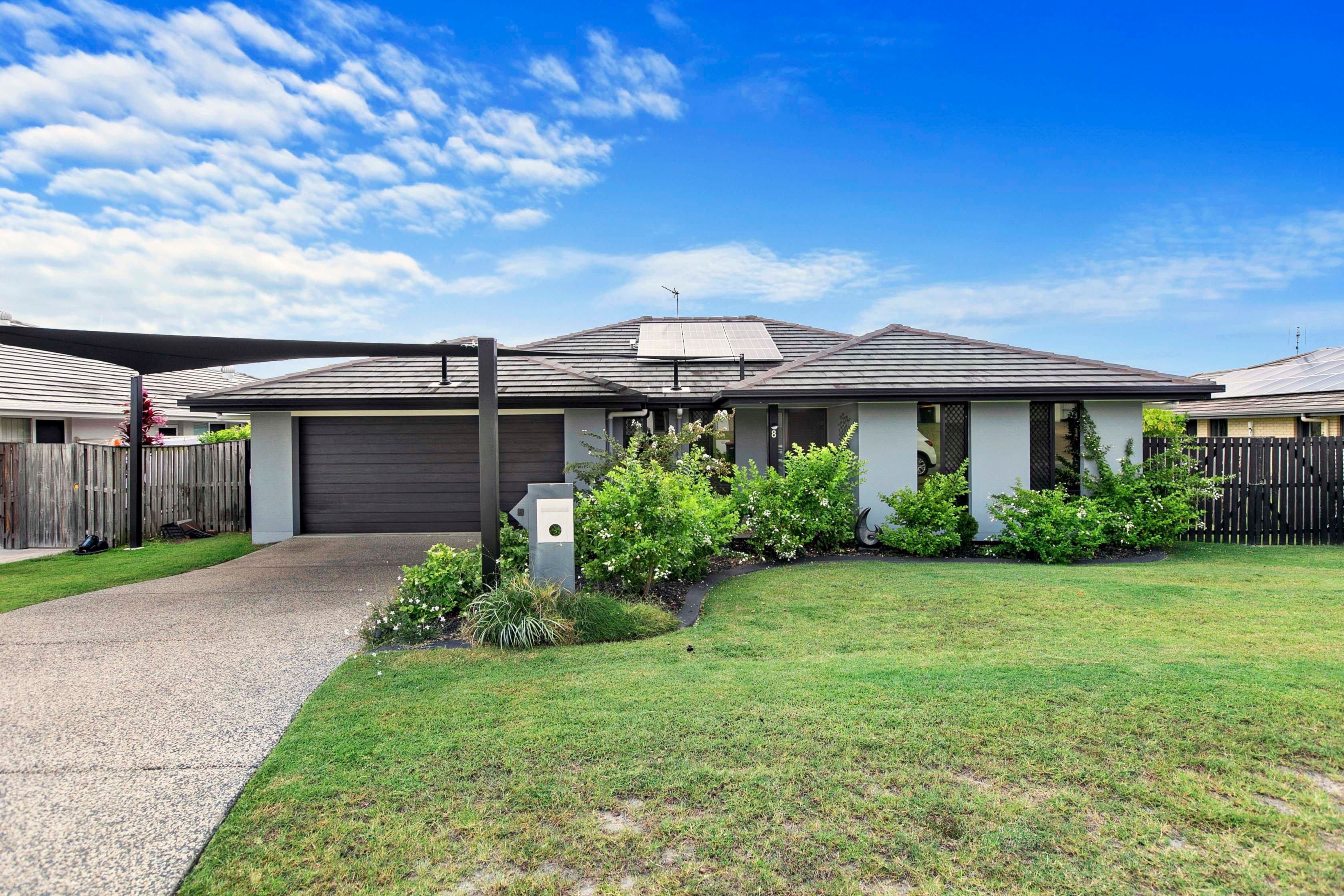 8 Parkview Street, Wondunna QLD 4655, Wondunna - Image 1
