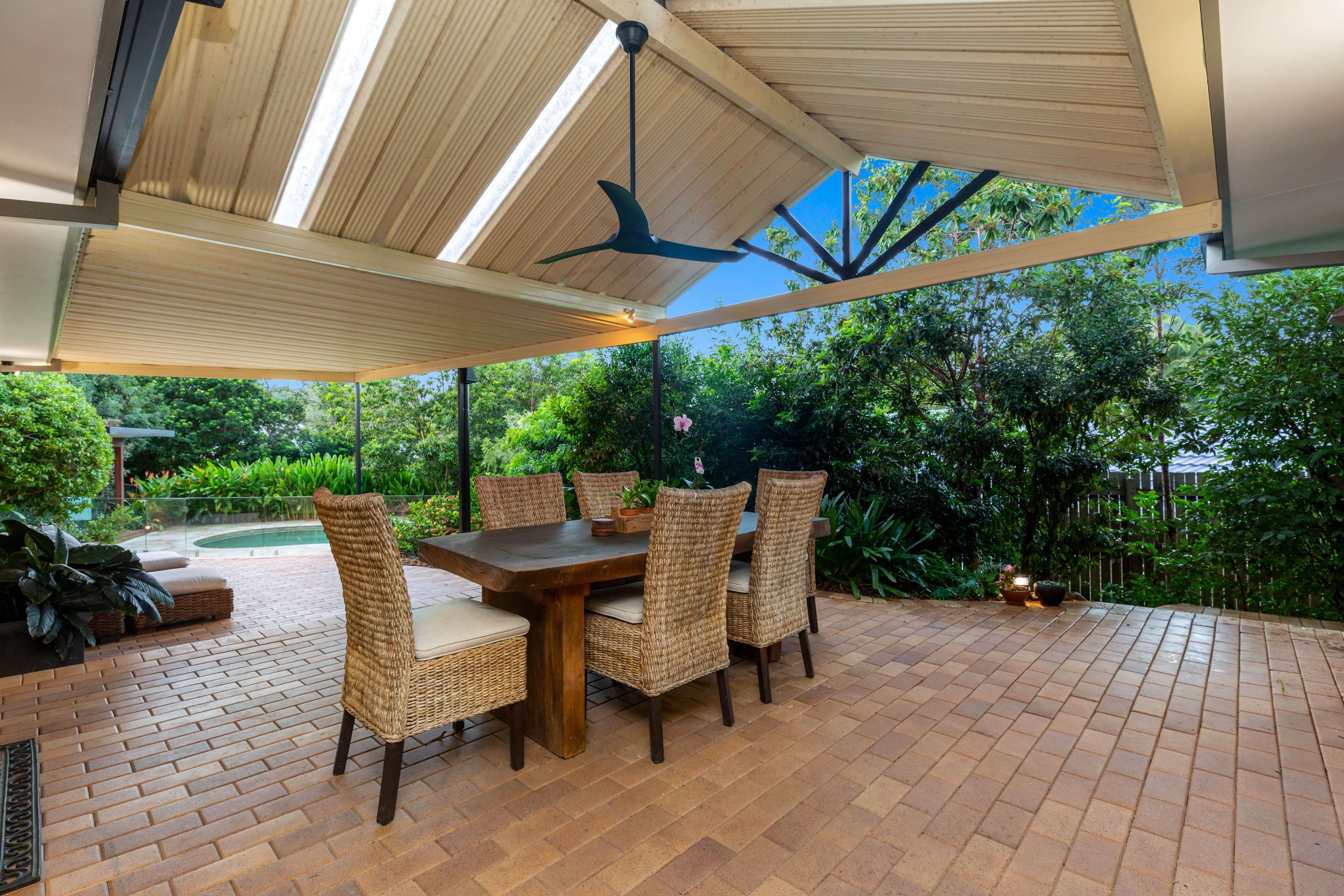 8 Sherman Street, The Gap QLD 4061, The Gap - Thumbnail 2