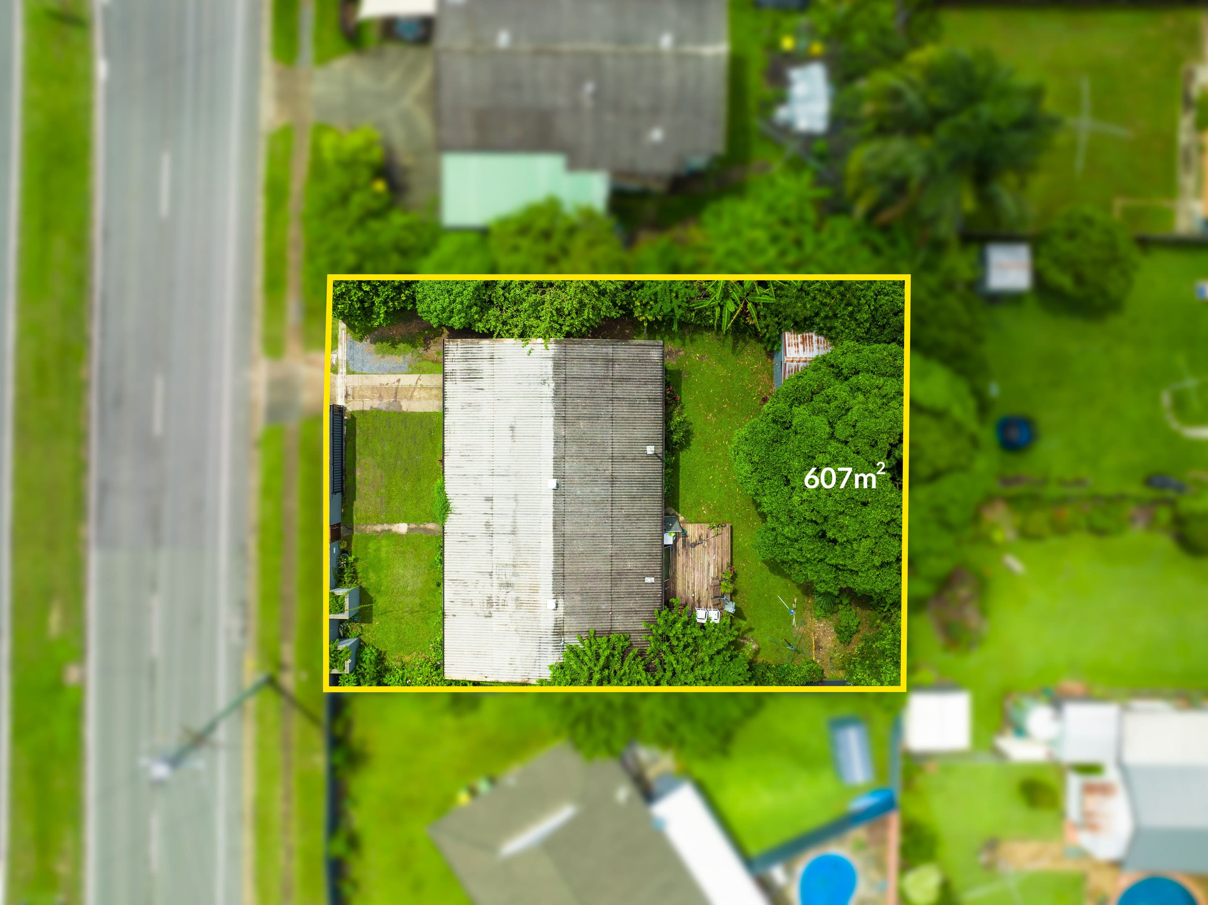 13 Kumbari Avenue, Southport QLD 4215, Southport - Thumbnail 3