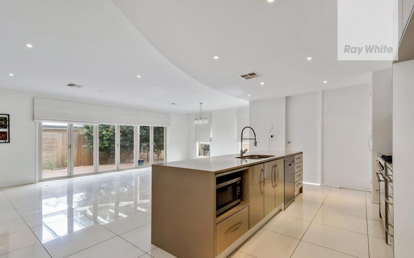 33 Faulding Avenue, Munno Para SA 5115, Munno Para - Thumbnail 2