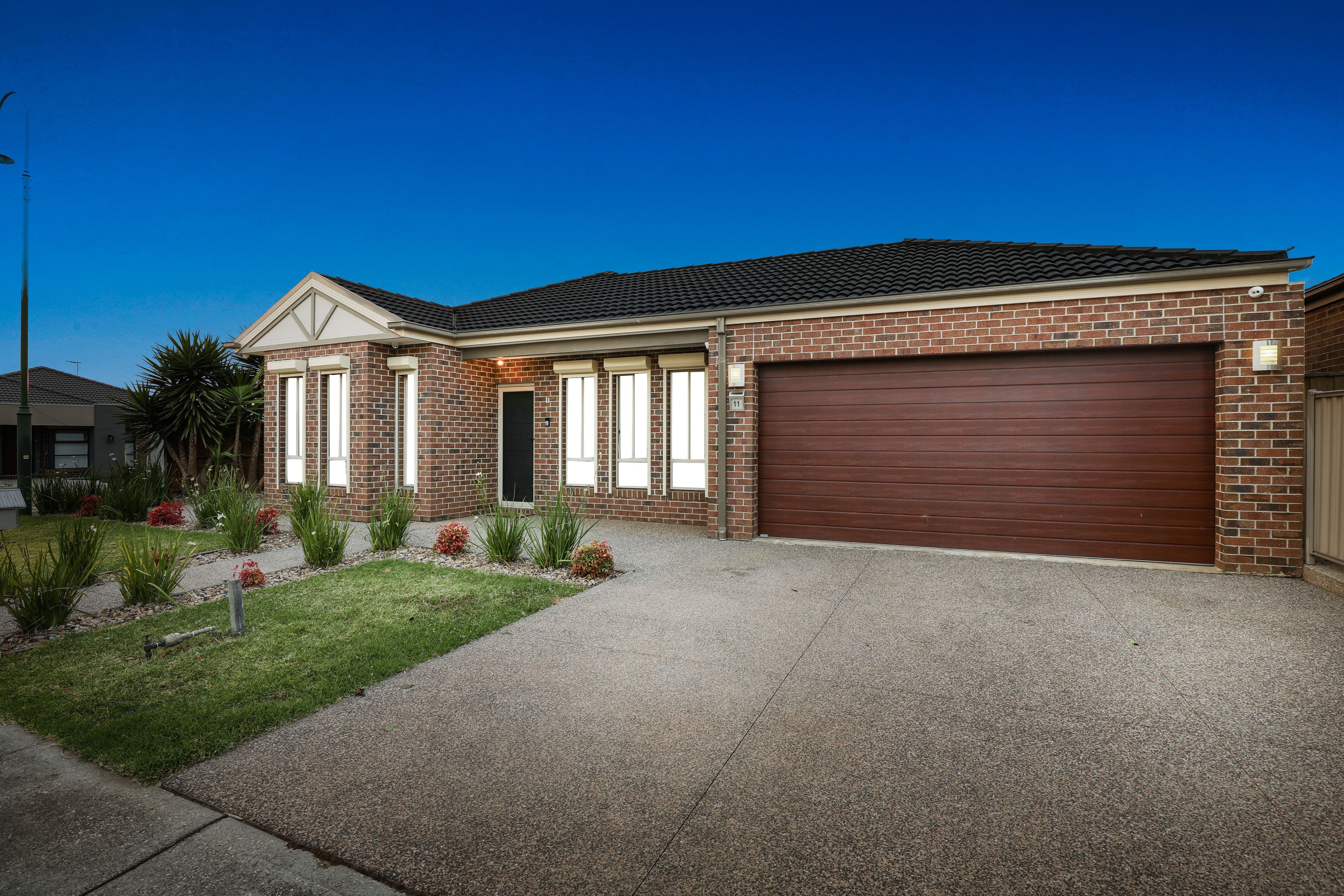 11 Edgewood Drive, HARKNESS VIC 3337, Harkness - Thumbnail 2