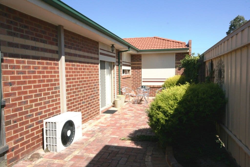 24 Norman Street, ST ALBANS VIC 3021, St Albans - Thumbnail 6