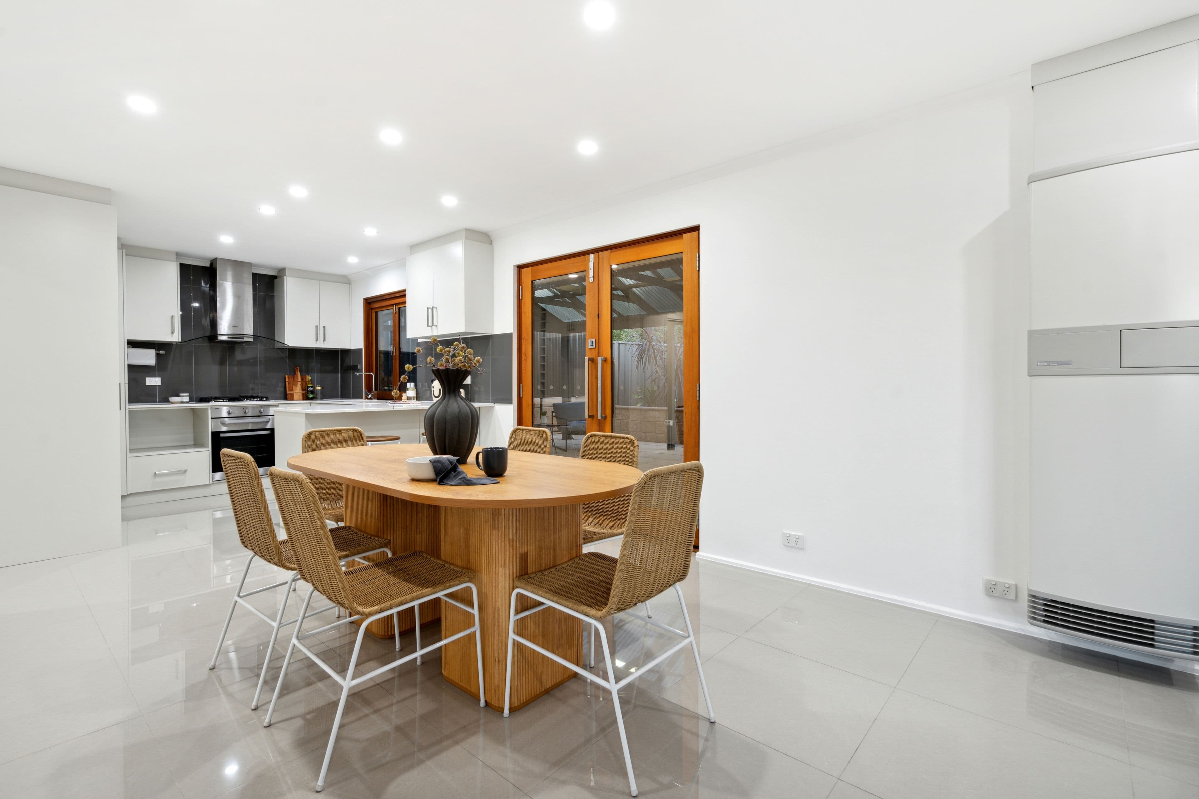 15 Whittaker Avenue, Old Reynella SA 5161, Old Reynella - Thumbnail 5