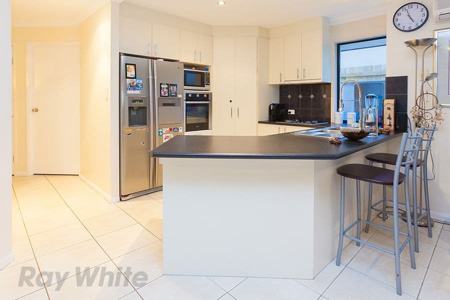 80 Oakview Circuit, Brookwater QLD 4300, Brookwater - Thumbnail 4