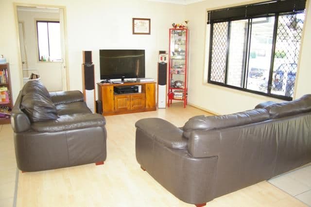 4 Vincent Court, DECEPTION BAY QLD 4508, Deception Bay - Thumbnail 4