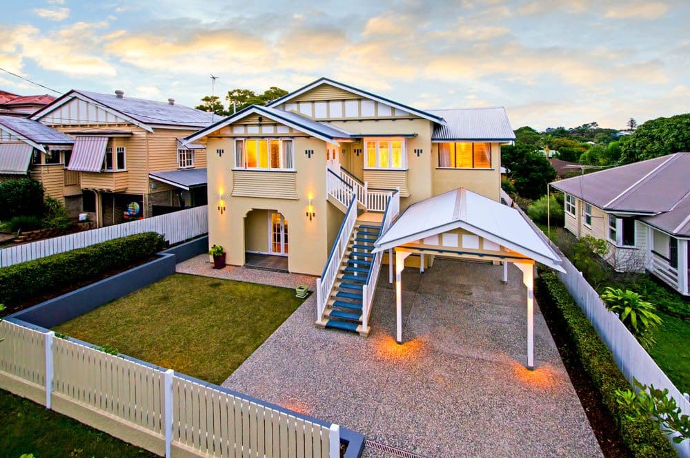 30 Barter Avenue, HOLLAND PARK QLD 4121, Holland Park - Image 1