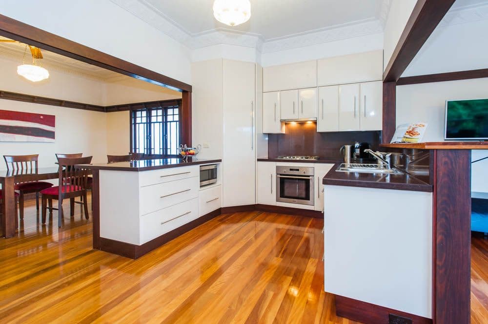 30 Barter Avenue, HOLLAND PARK QLD 4121, Holland Park - Thumbnail 8
