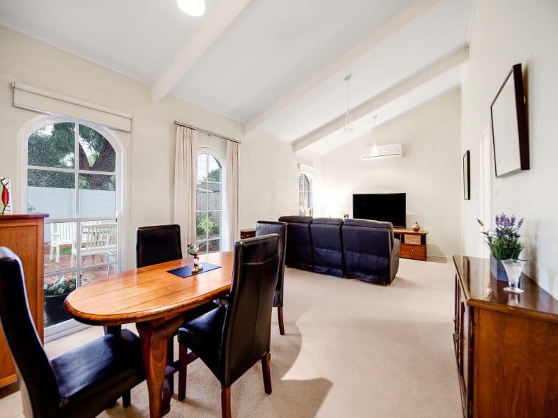 1 Carnoustie Court, Frankston VIC 3199, Frankston - Thumbnail 4