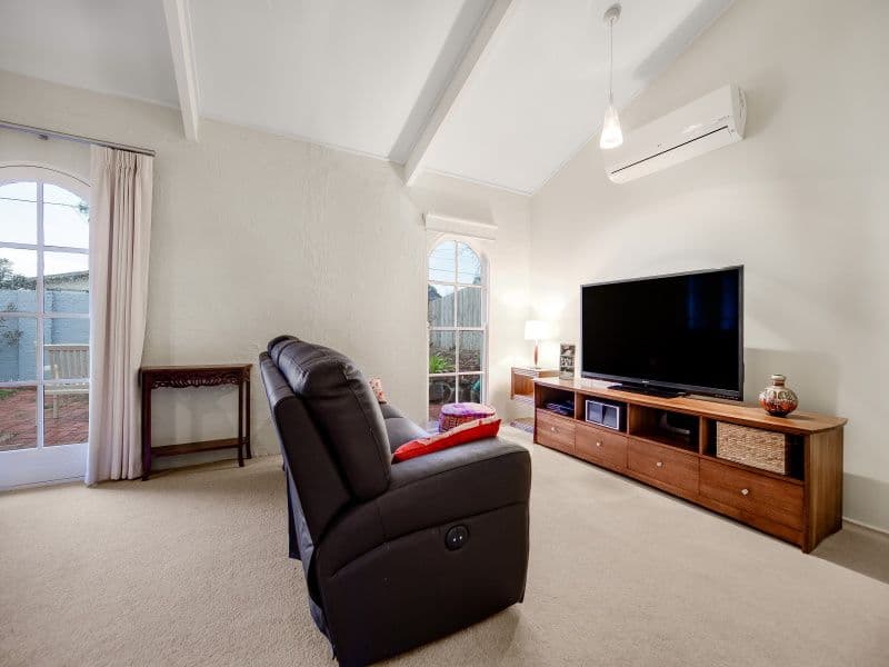1 Carnoustie Court, Frankston VIC 3199, Frankston - Thumbnail 5