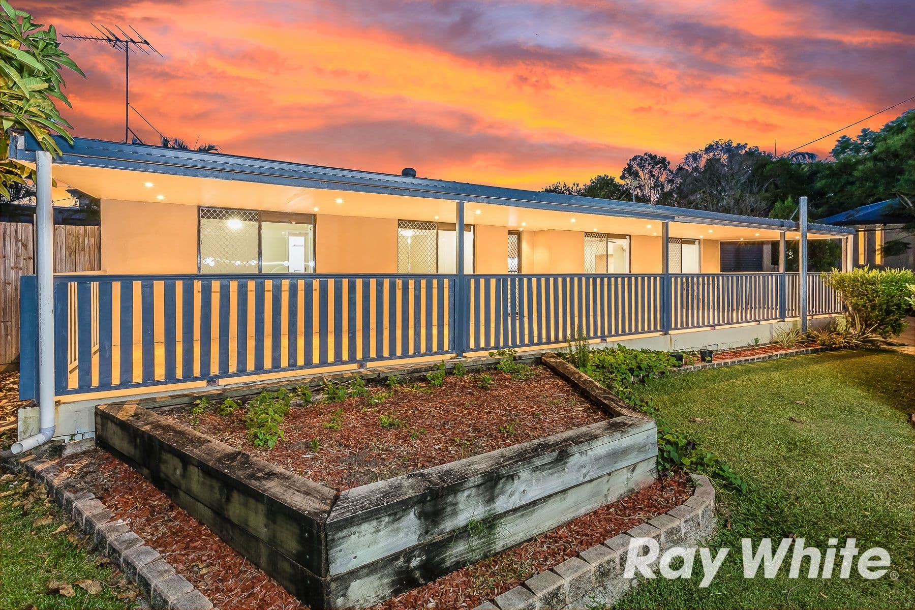 6 Shaw Court, Kallangur QLD 4503, Kallangur - Thumbnail 2