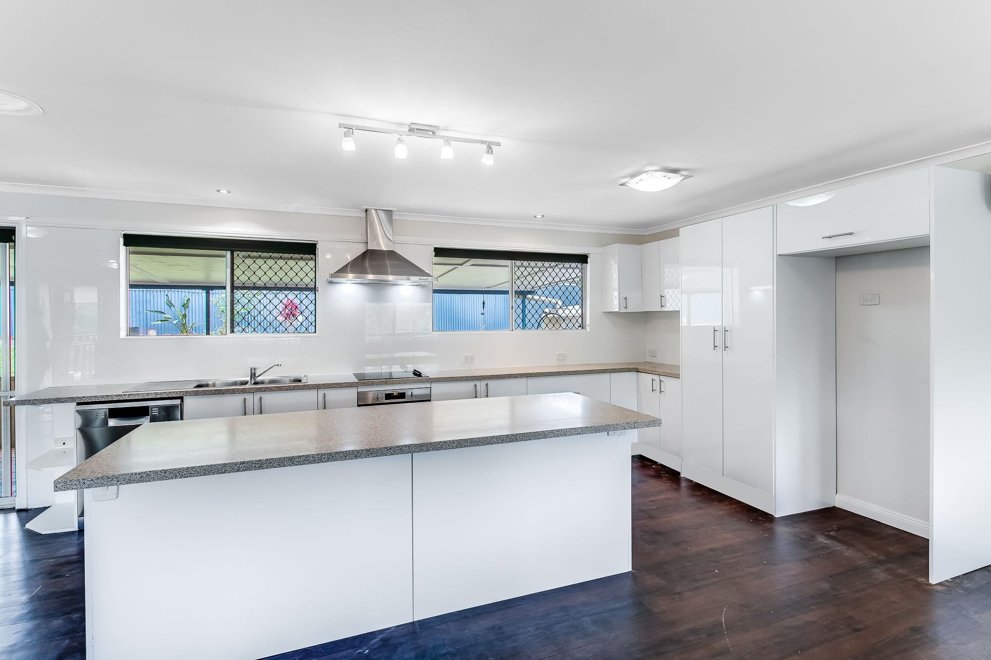 6 Shaw Court, Kallangur QLD 4503, Kallangur - Thumbnail 8