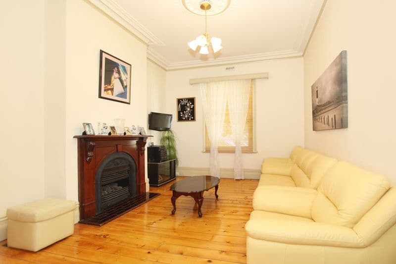 30 Murrumbeena Road, MURRUMBEENA VIC 3163, Murrumbeena - Thumbnail 4