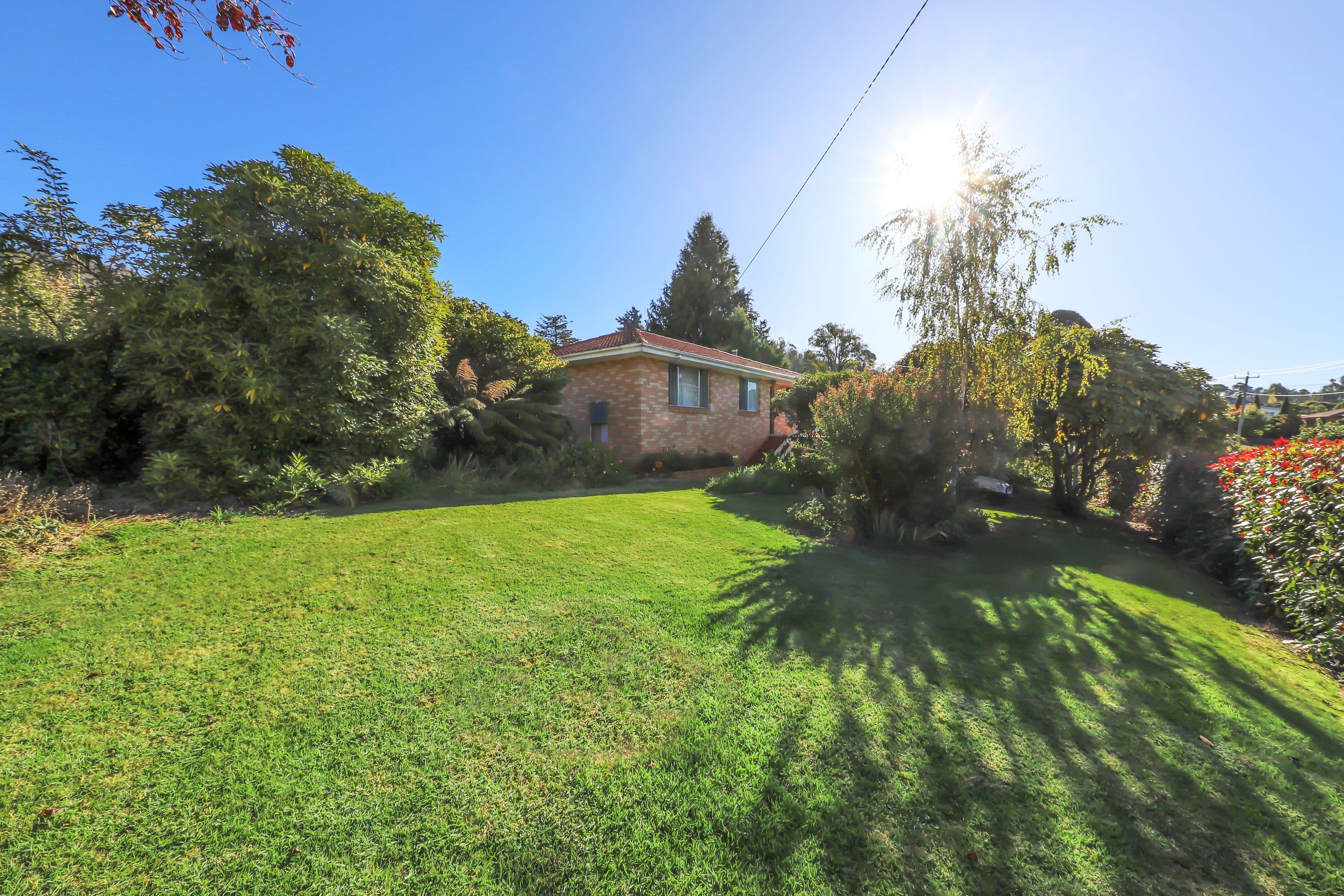 27 Mayday Road, Batlow NSW 2730, Batlow - Thumbnail 6