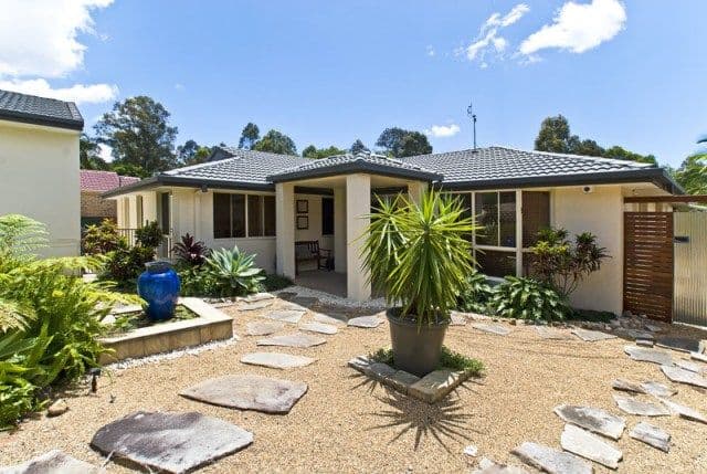 24 Michelmore Road, CARRARA QLD 4211, Carrara - Thumbnail 2