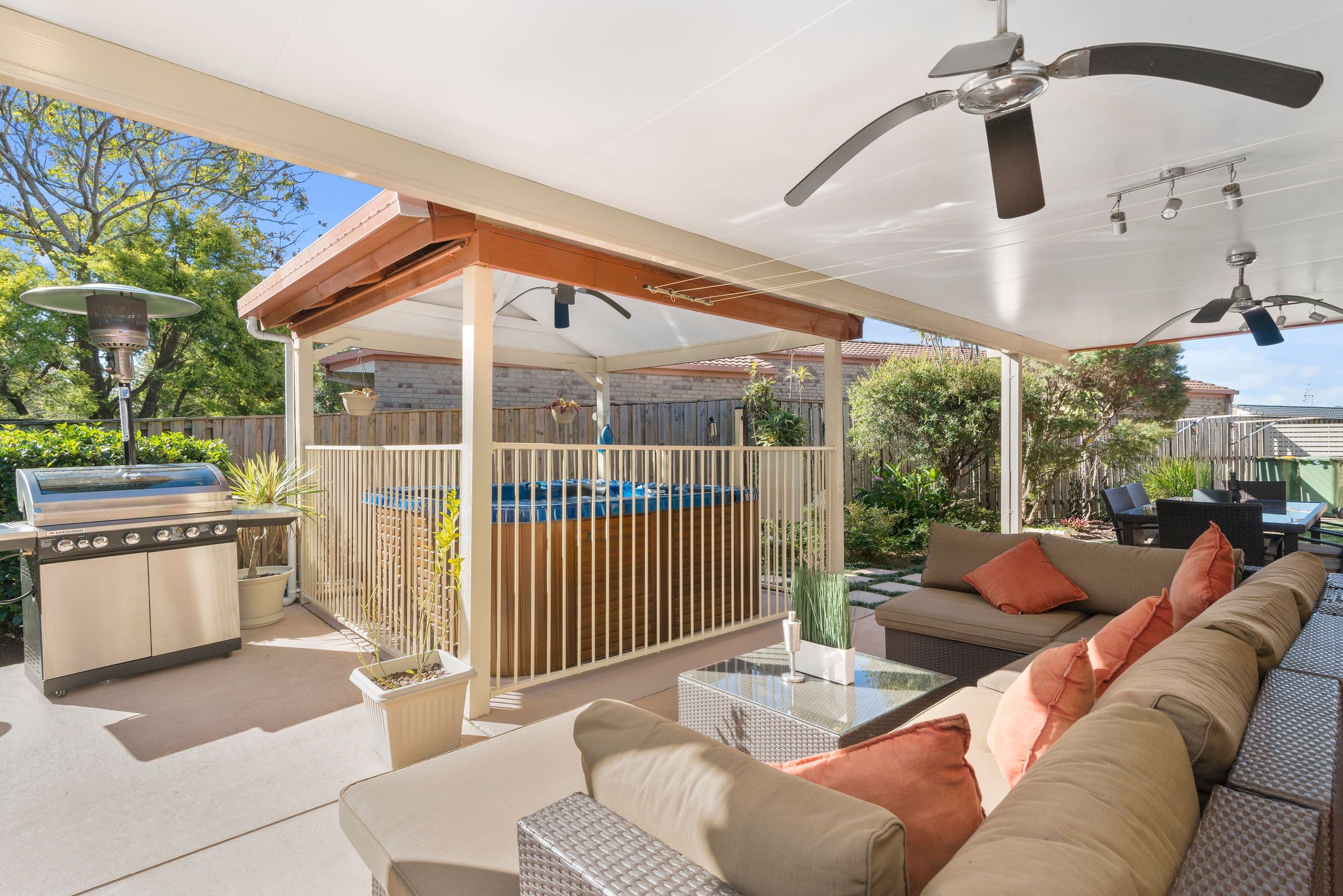 27 Cosmos Court, Elanora QLD 4221, Elanora - Thumbnail 3