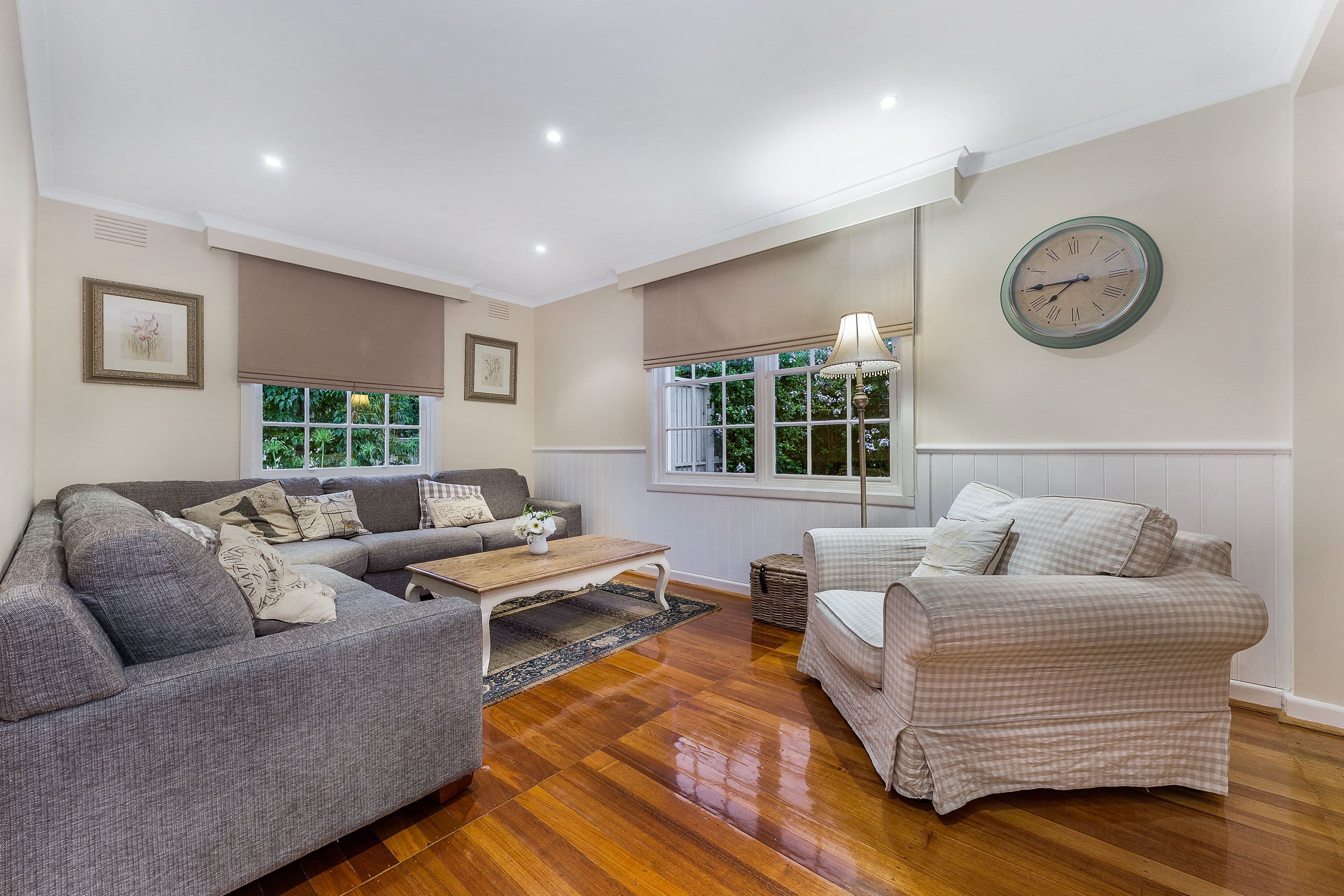14 Laura Grove, Mount Waverley VIC 3149, Mount Waverley - Thumbnail 2