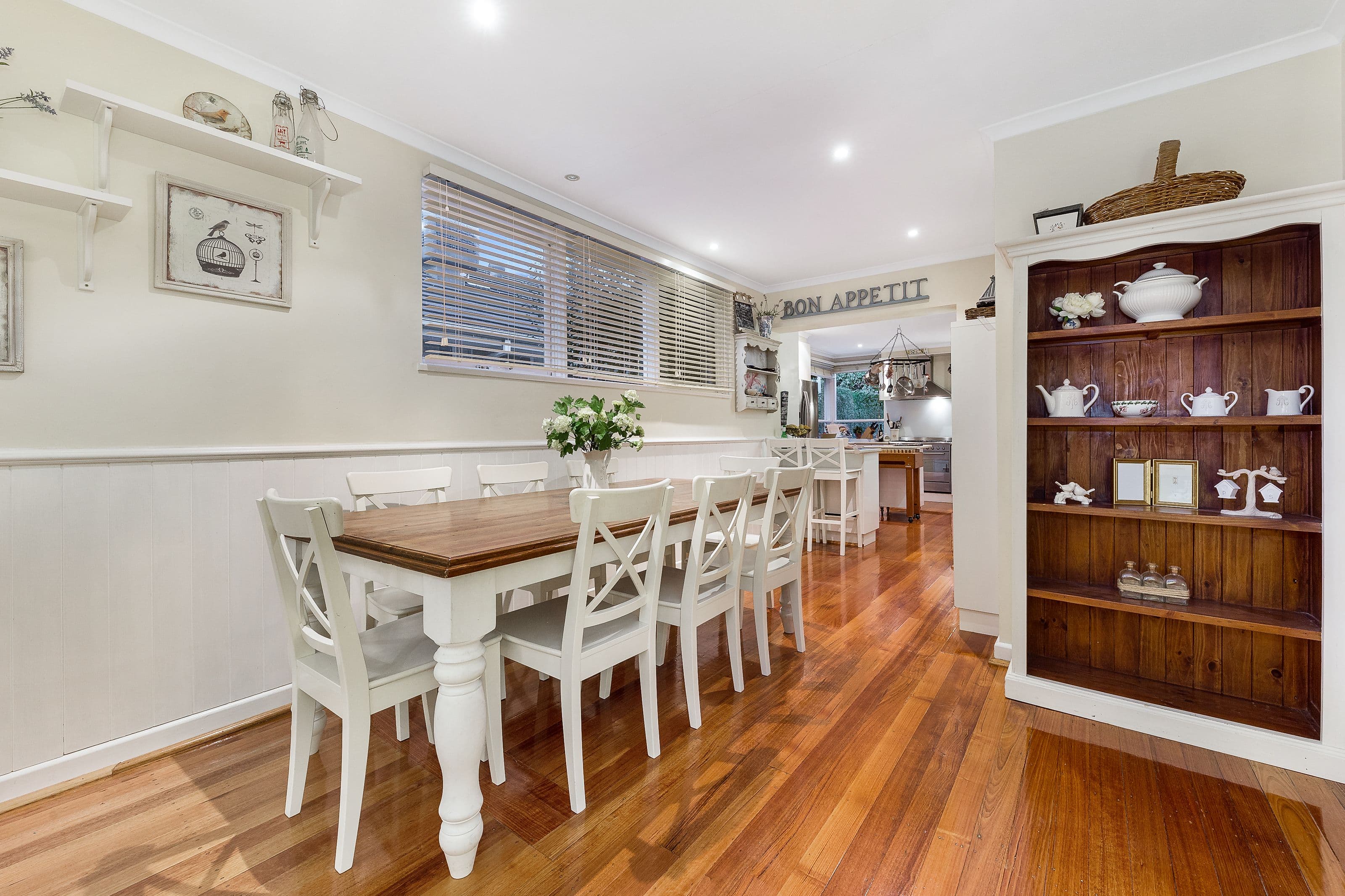 14 Laura Grove, Mount Waverley VIC 3149, Mount Waverley - Thumbnail 4