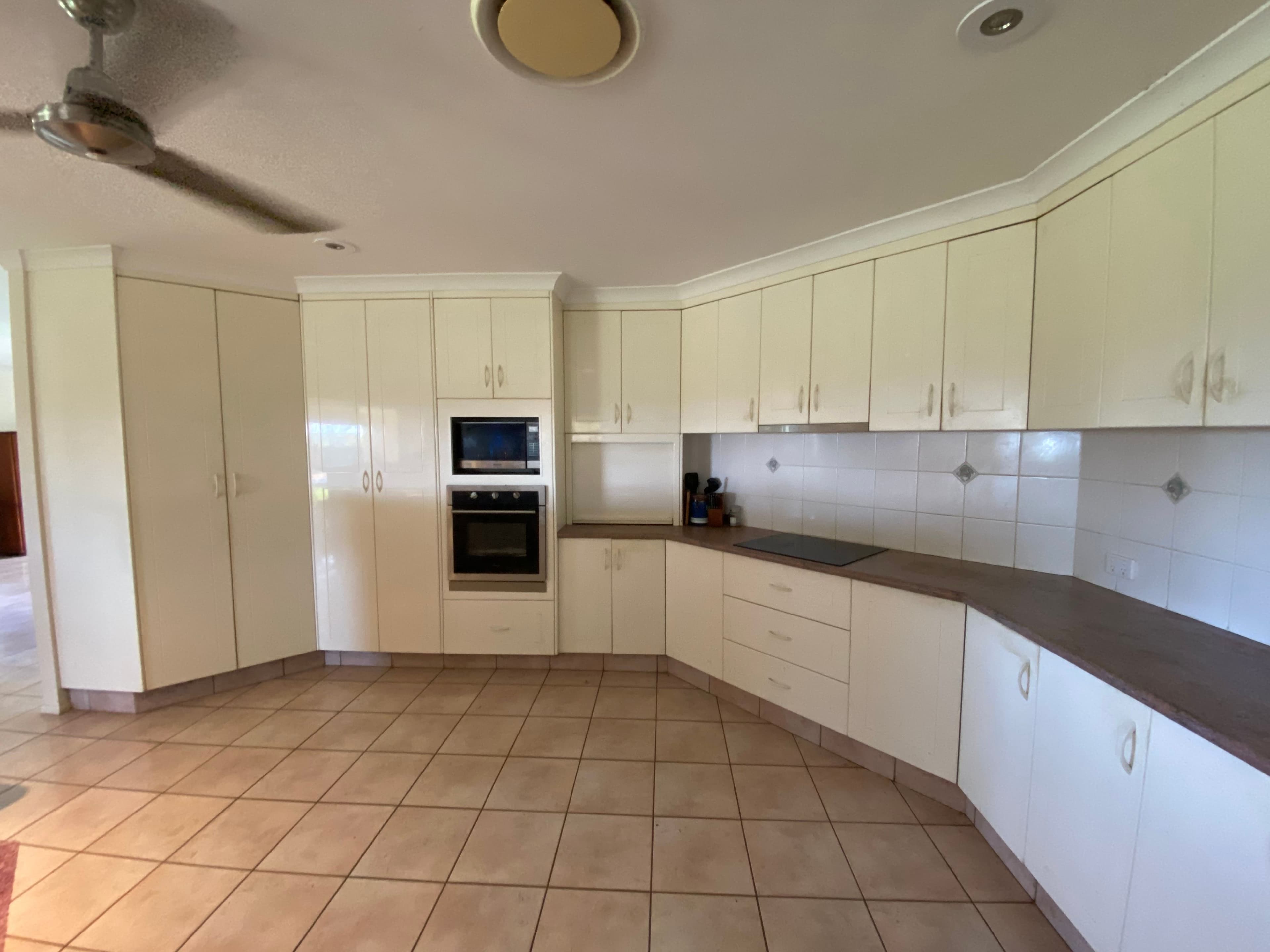155 Finato Road, Sarina Beach QLD 4737, Sarina Beach - Thumbnail 6