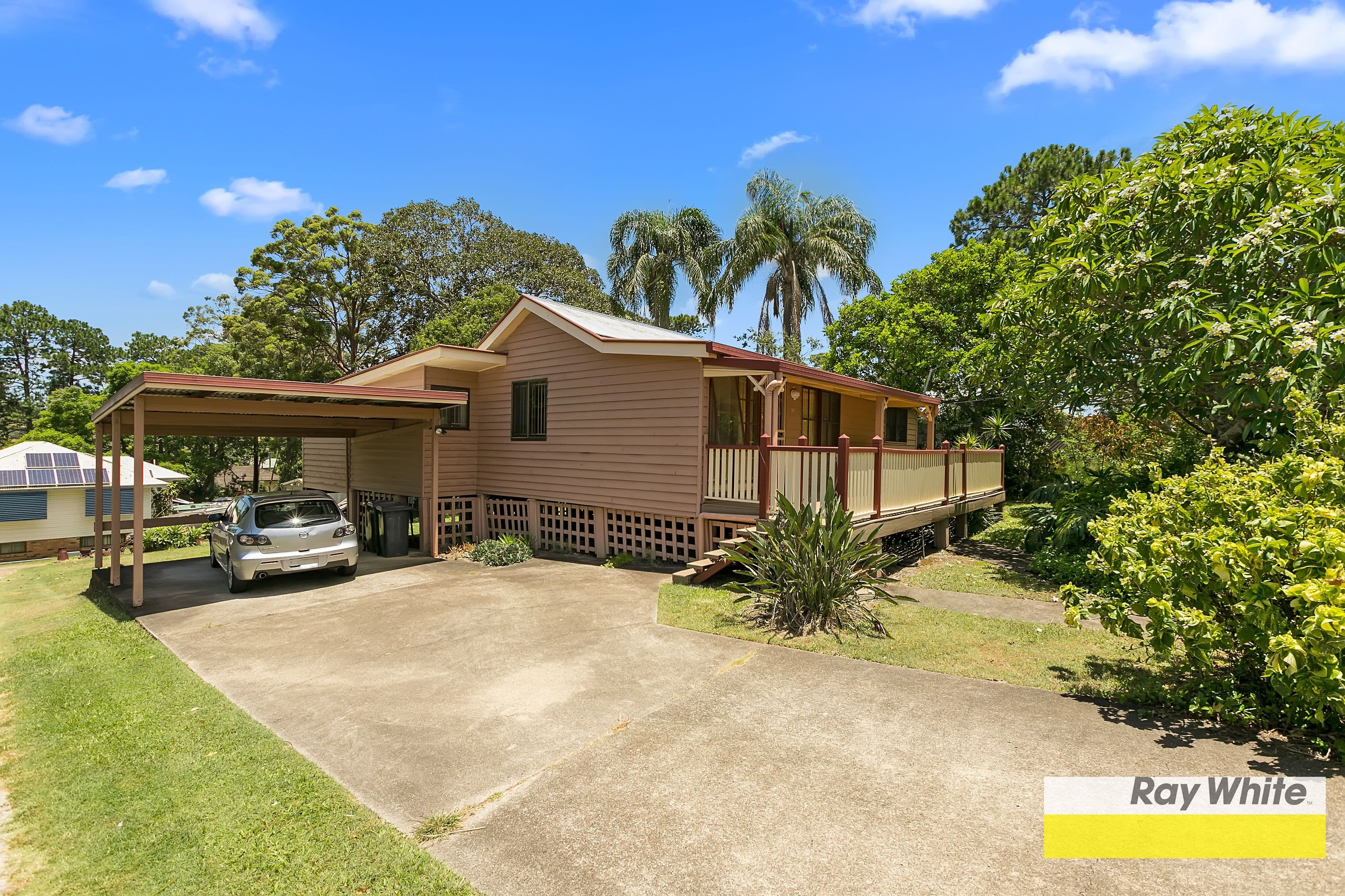 31 Eric Road, Holland Park QLD 4121, Holland Park - Thumbnail 2