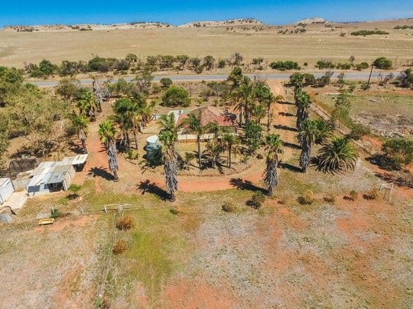 Lot 2 North West Coastal Highway, Isseka WA 6535, Isseka - Thumbnail 3