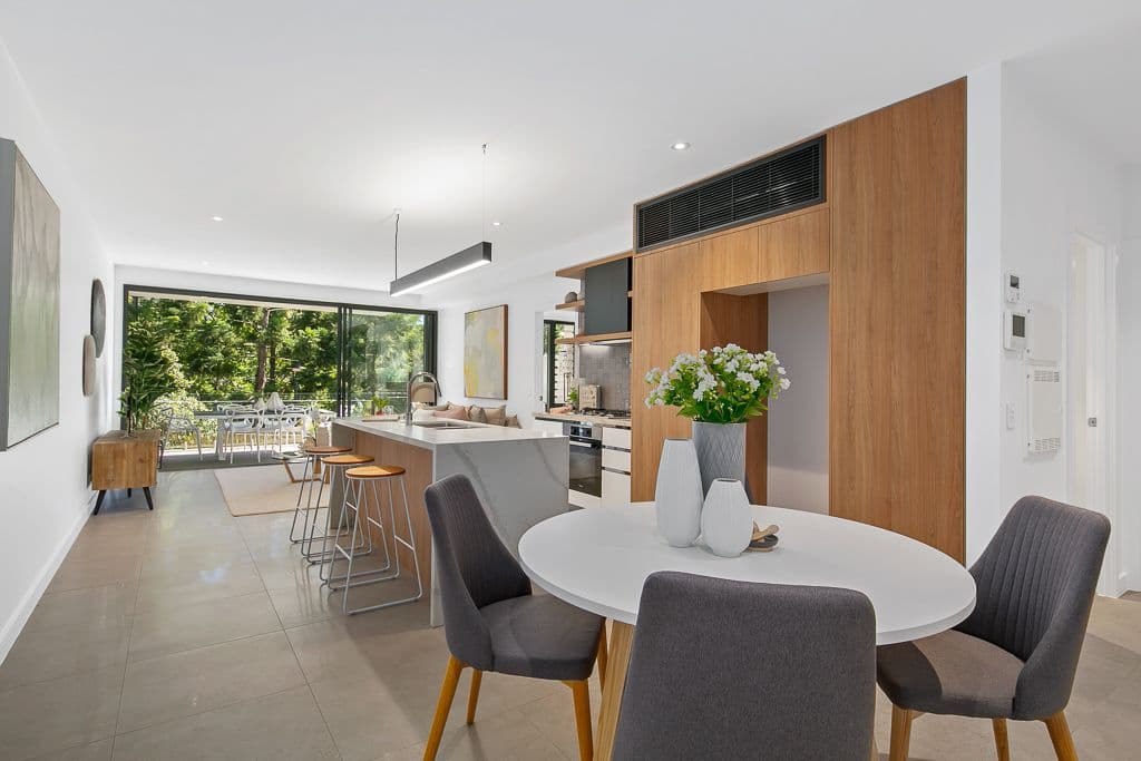 35 Beaconsfield Street, Highgate Hill QLD 4101, Highgate Hill - Thumbnail 2