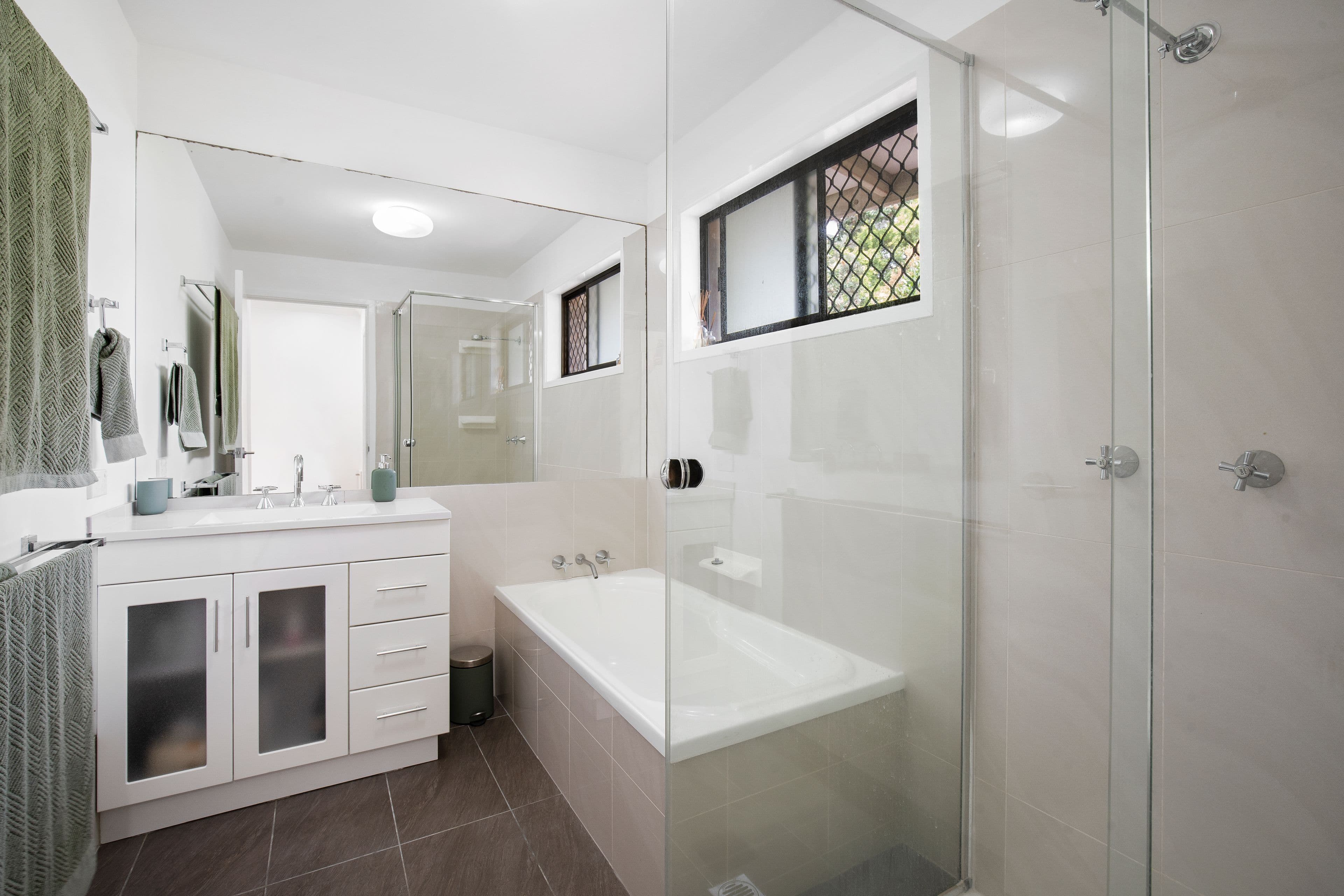 3 Mercator Court, Carrara QLD 4211, Carrara - Thumbnail 6
